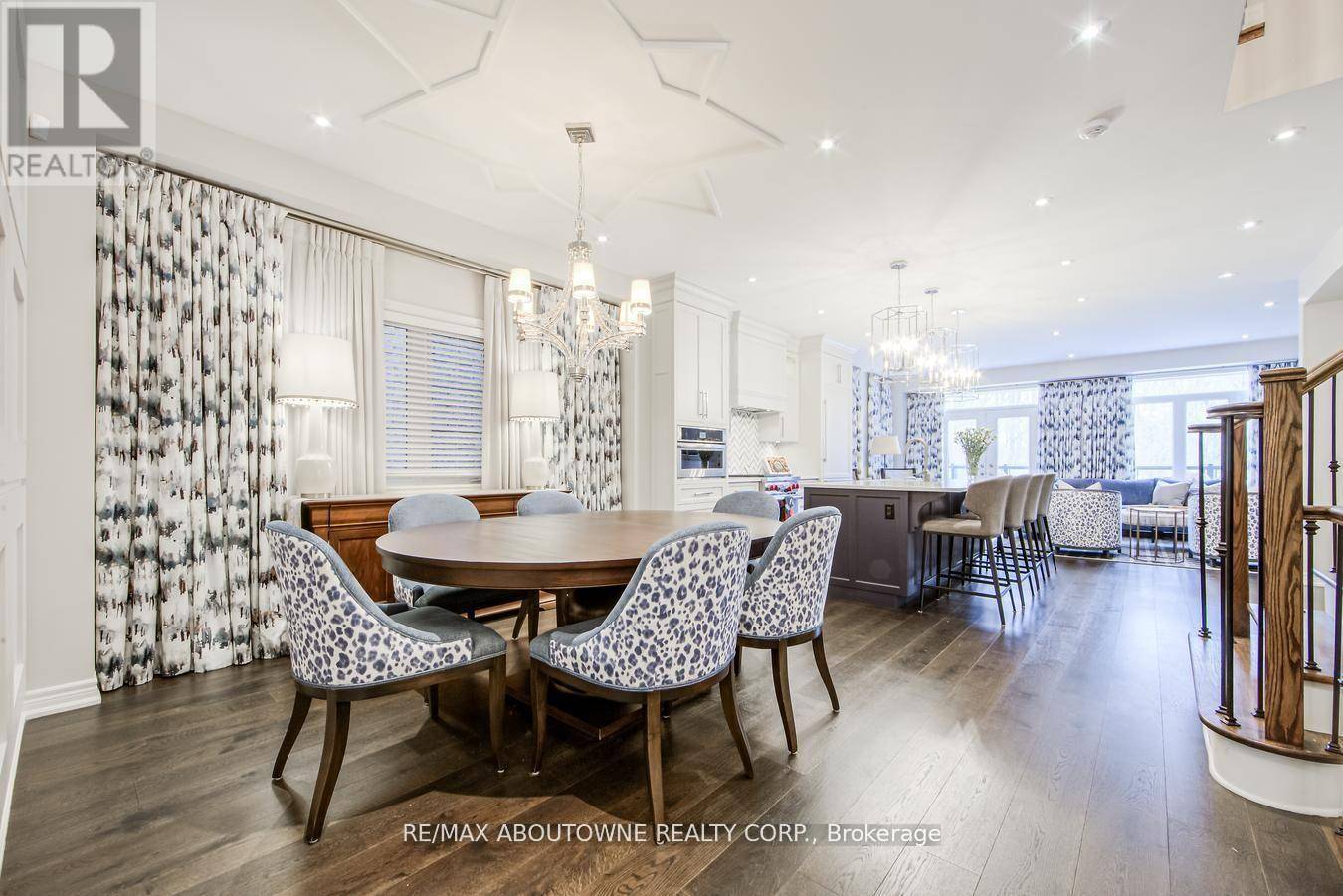 Oakville (bc Bronte Creek), ON L6M0K7,3113 WATERCLIFFE COURT