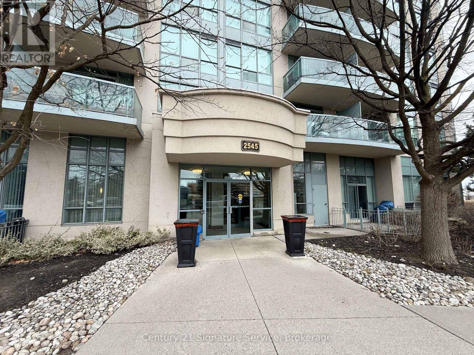 Mississauga (central Erin Mills), ON L5M6Z9,2545 Erin Centre BLVD #1802