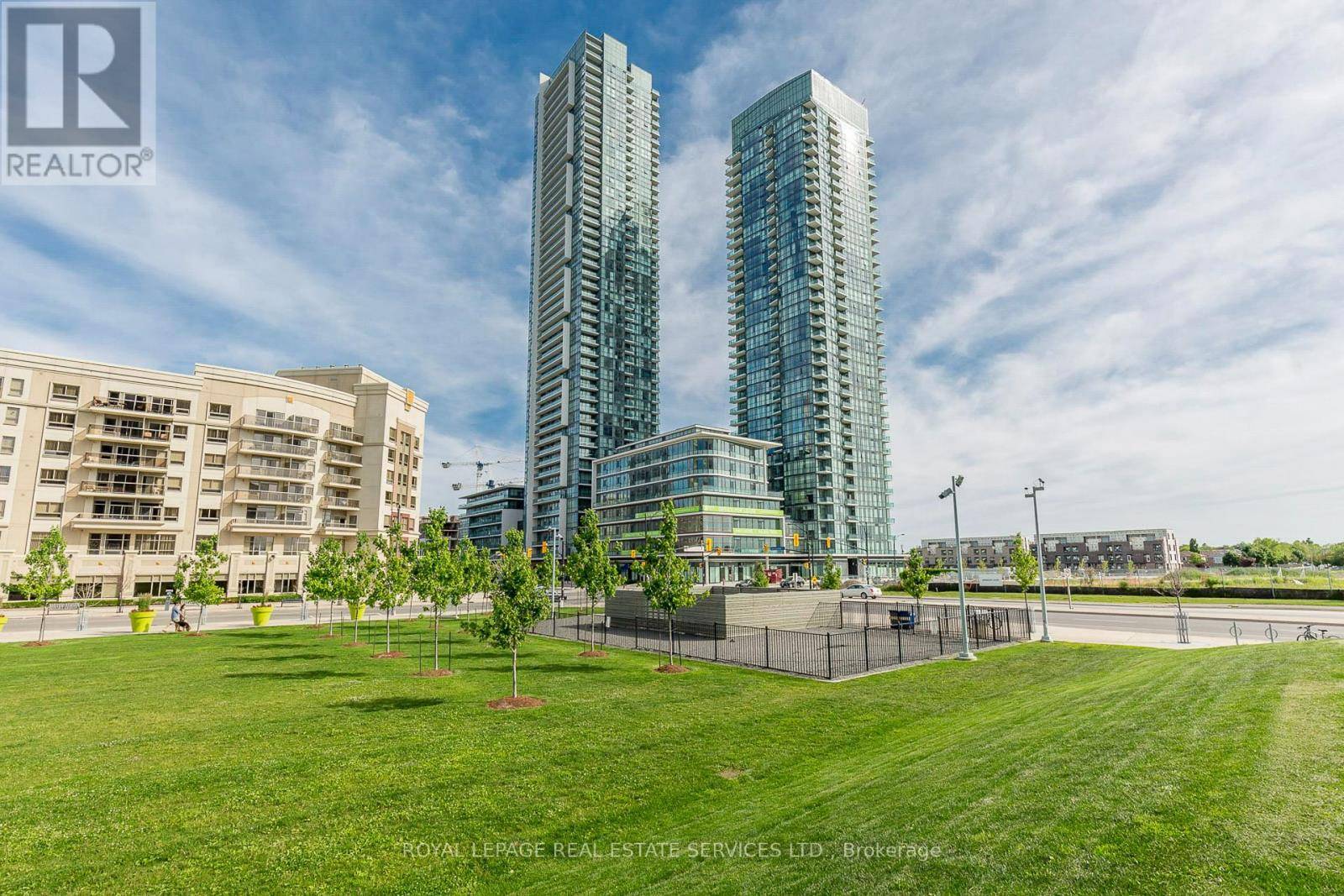 Mississauga (city Centre), ON L5B0E9,4070 Confederation Pkwy #302