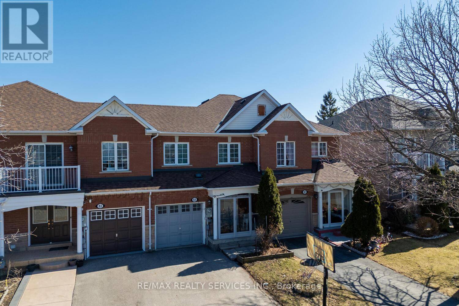 Brampton (sandringham-wellington), ON L6R2S9,83 CHECKERBERRY CRESCENT