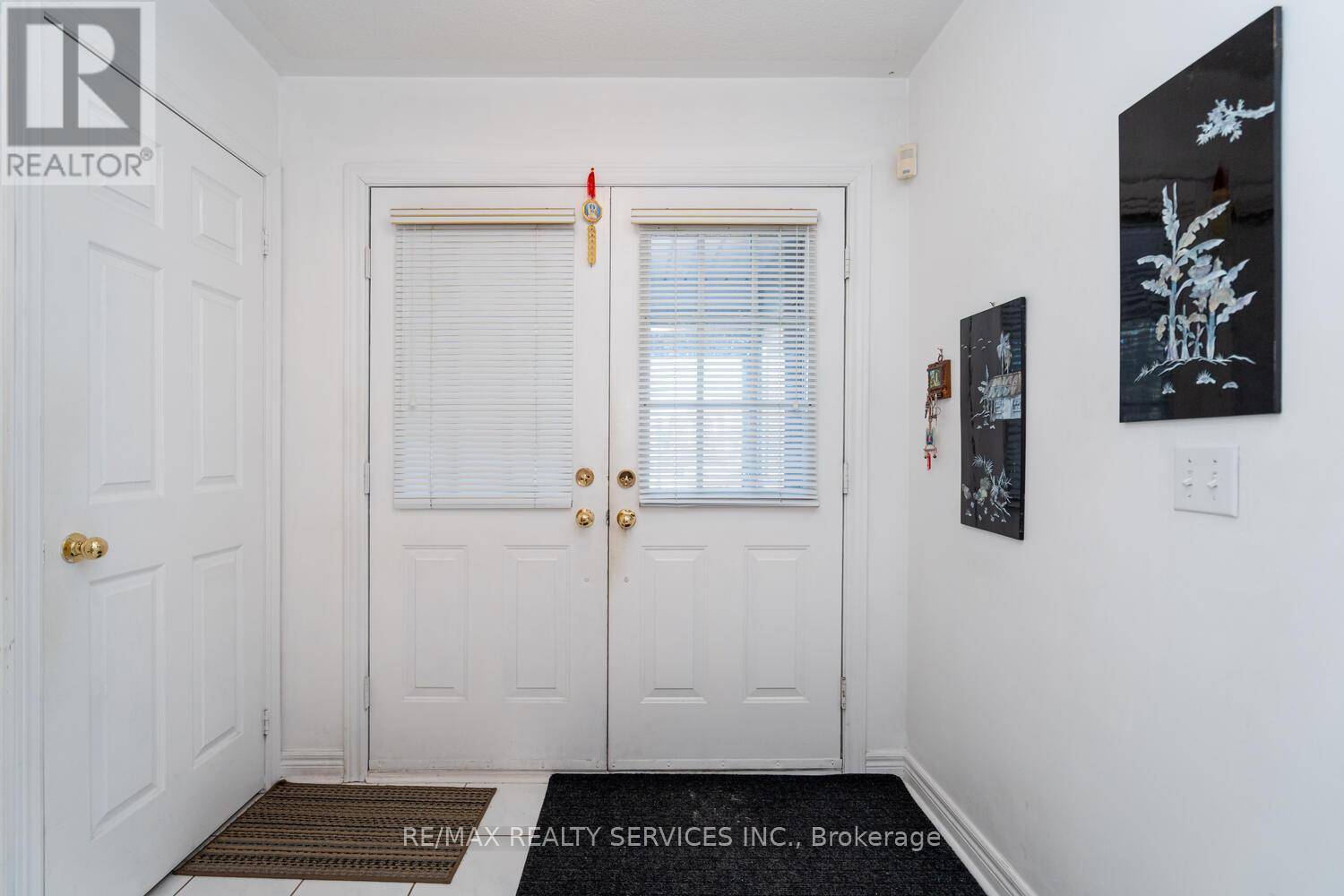 Brampton (sandringham-wellington), ON L6R2S9,83 CHECKERBERRY CRESCENT