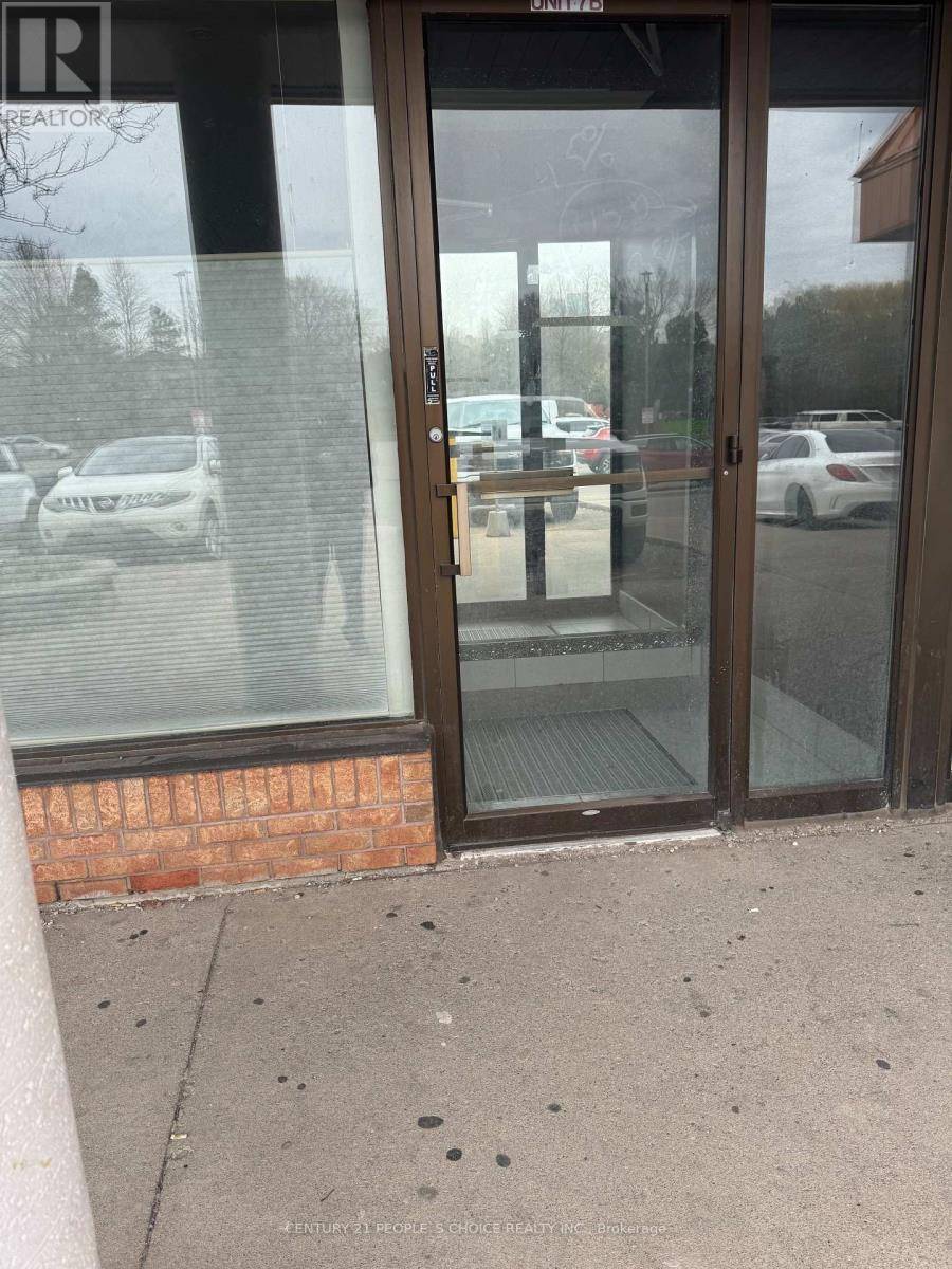 Mississauga (clarkson), ON L5B3B4,255 Dundas ST West #7B