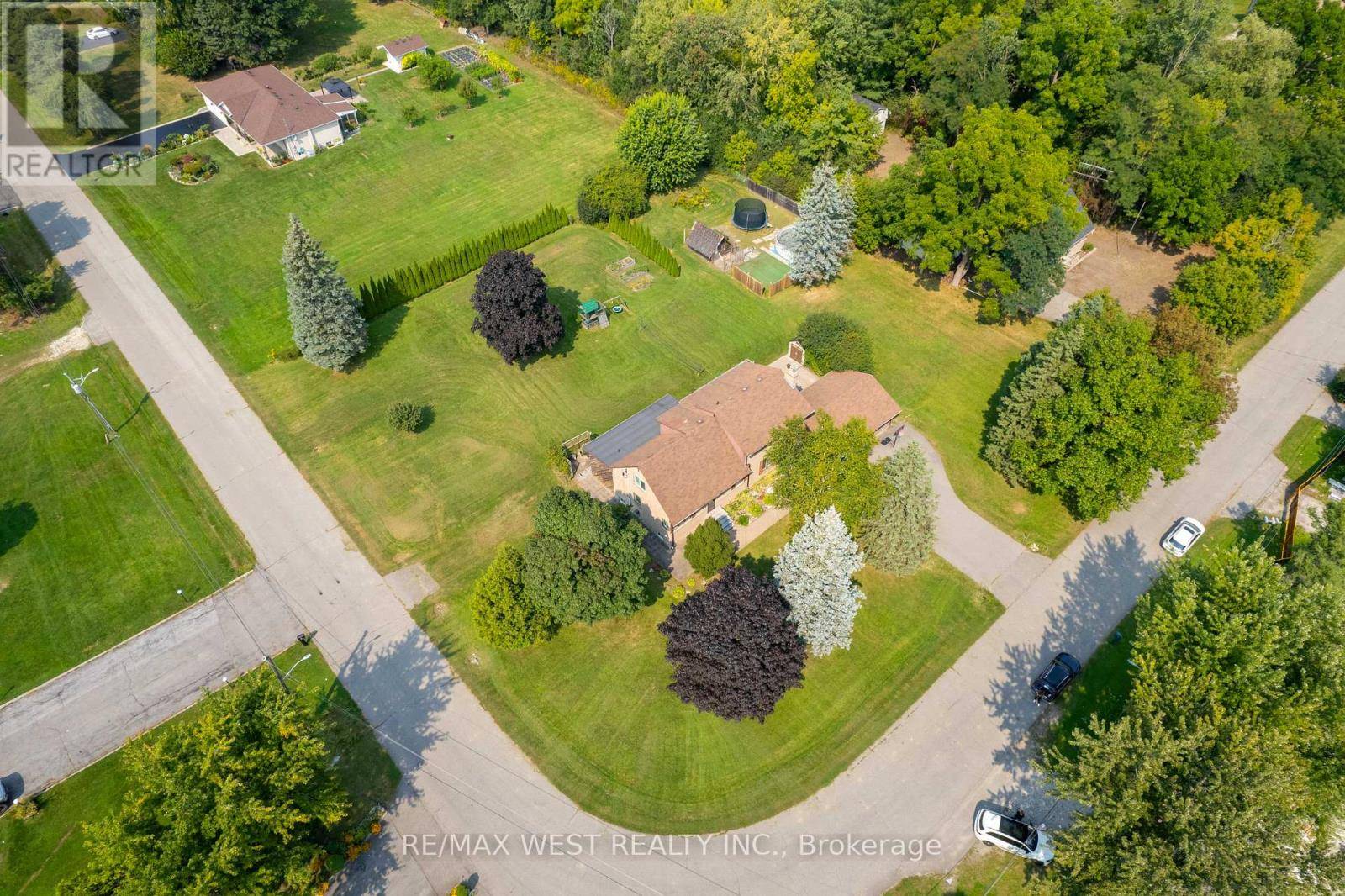Brampton (toronto Gore Rural Estate), ON L6P0J2,45 MARYSFIELD DRIVE