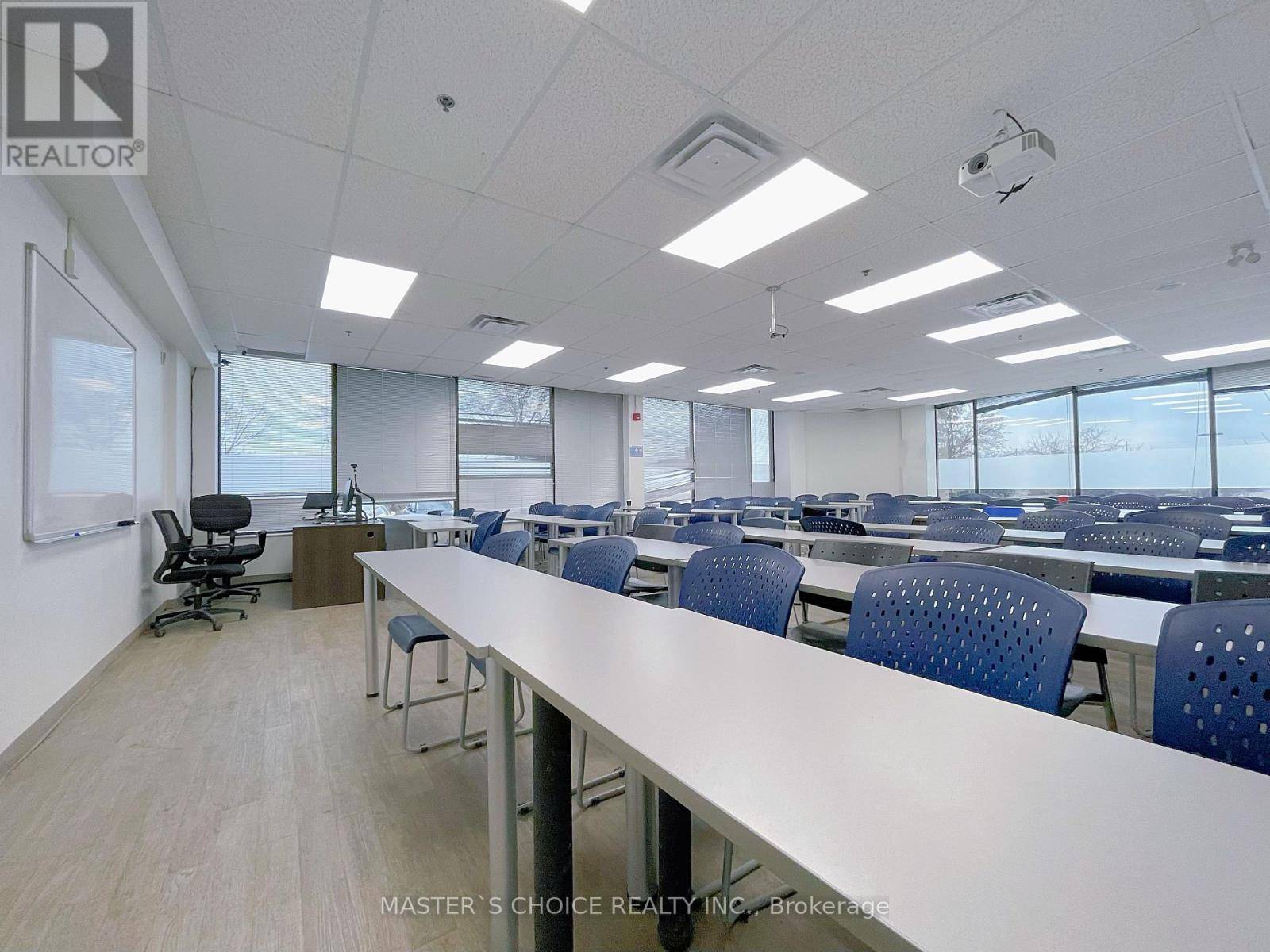 Mississauga (hurontario), ON L4Z1X3,111 Brunel RD #110&120