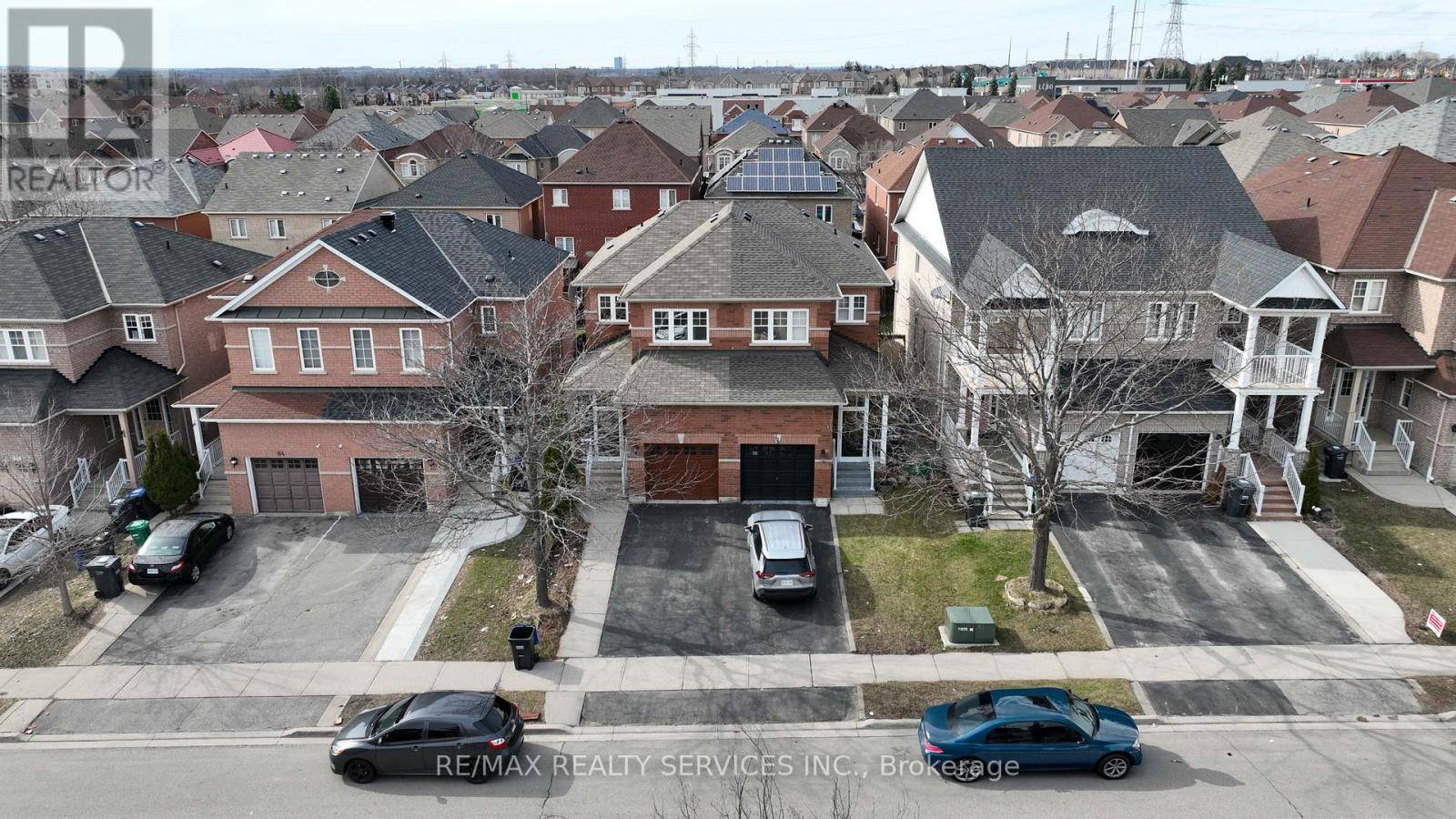 Brampton (brampton West), ON L6Y5M3,110 NATHANIEL CRESCENT