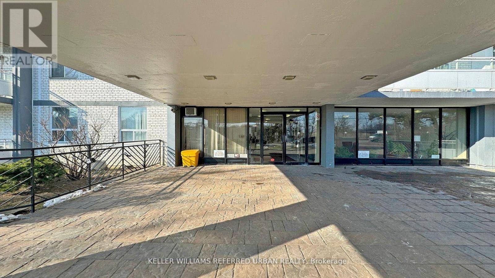 Toronto (york University Heights), ON M3J1L9,3460 Keele ST #921