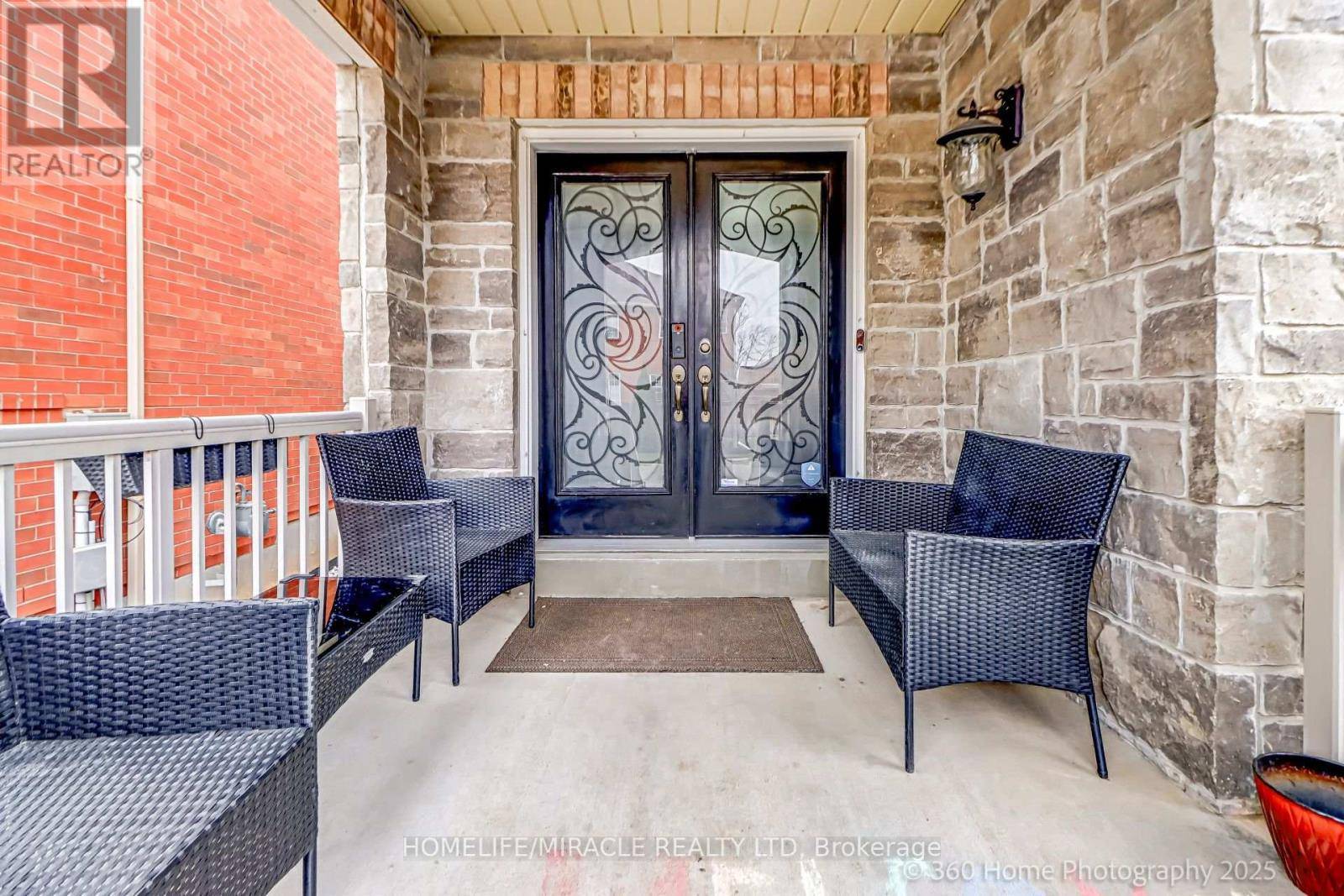 Milton (co Coates), ON L9T7P7,652 LOTT CRESCENT