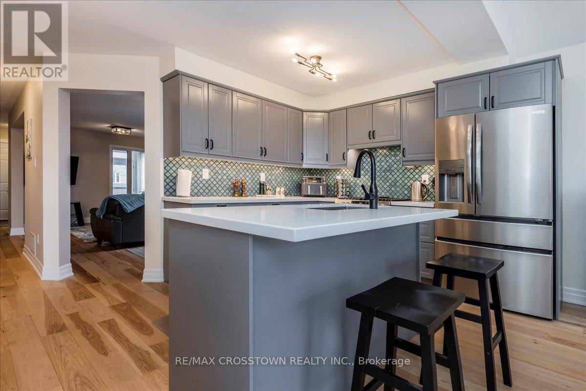 Orangeville, ON L9W4Z1,401 JAY CRESCENT