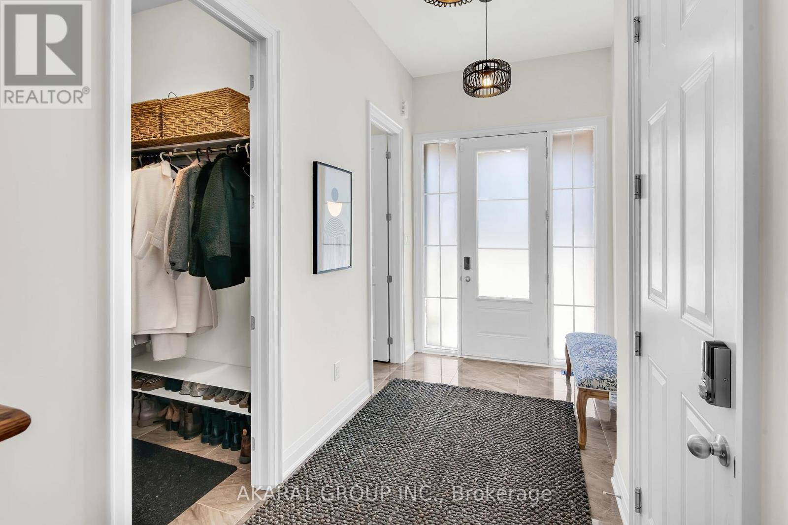 Oakville (ga Glen Abbey), ON L6M5L6,1292 MINNOW STREET