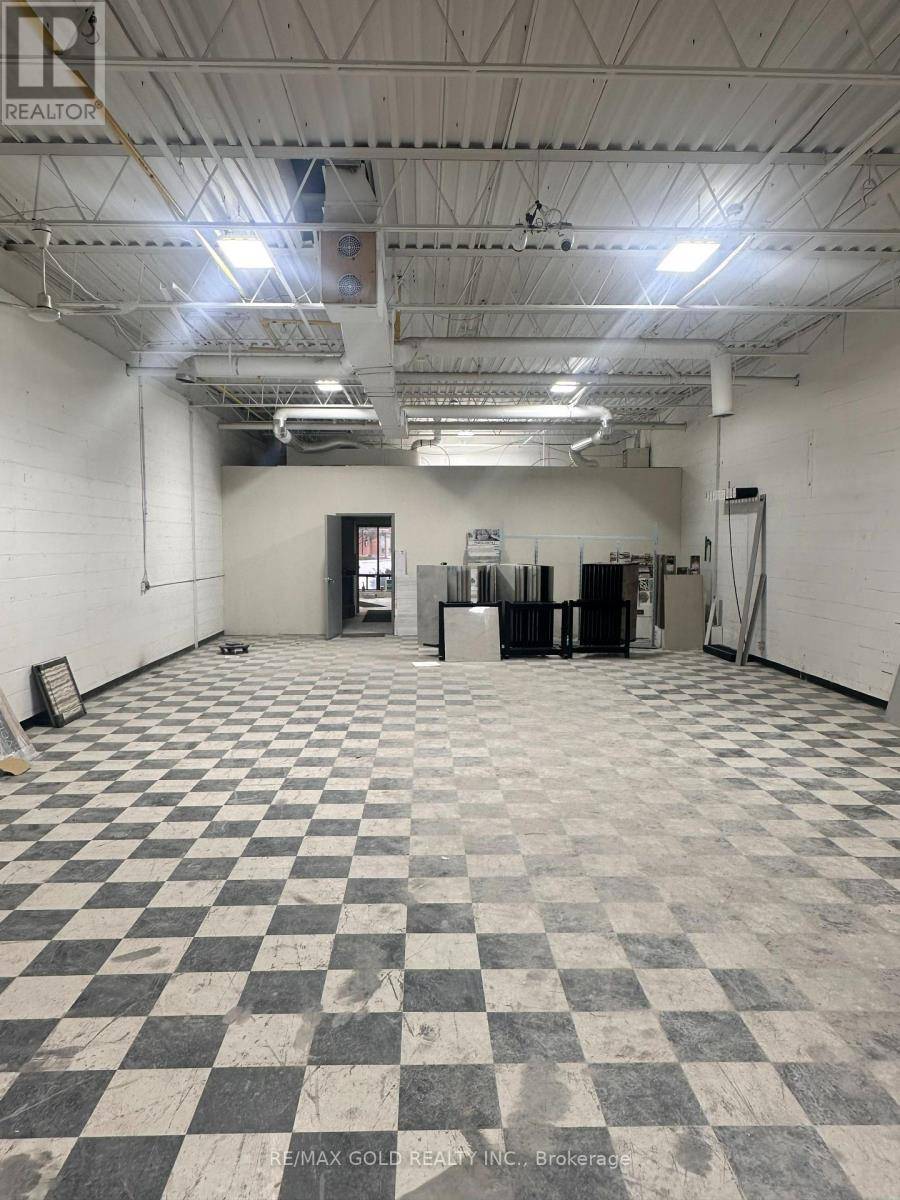 Mississauga (northeast), ON L4W2S7,1200 Aerowood DR #12A