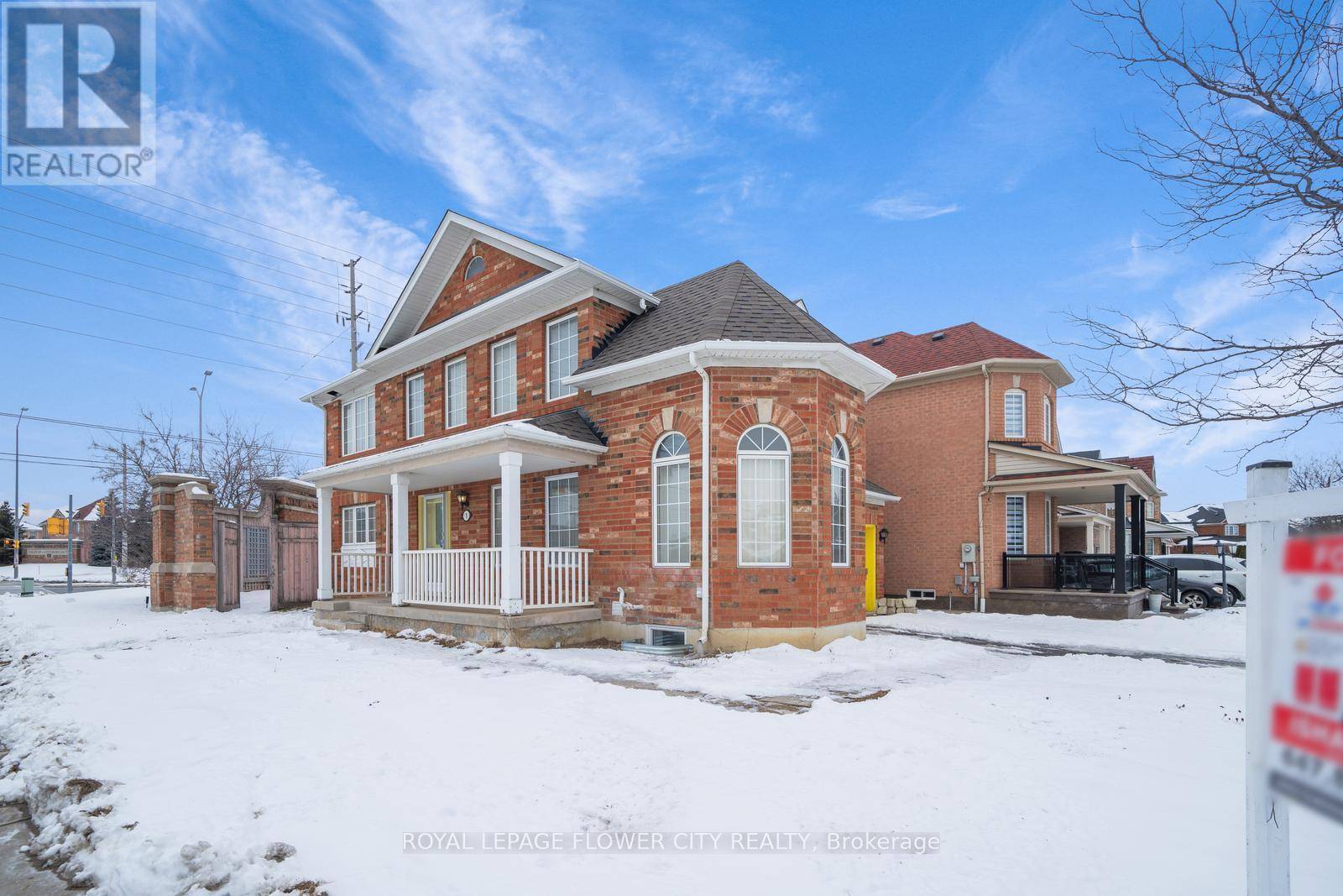 Brampton (vales Of Castlemore), ON L6P2H8,1 BAYRIDGE DRIVE