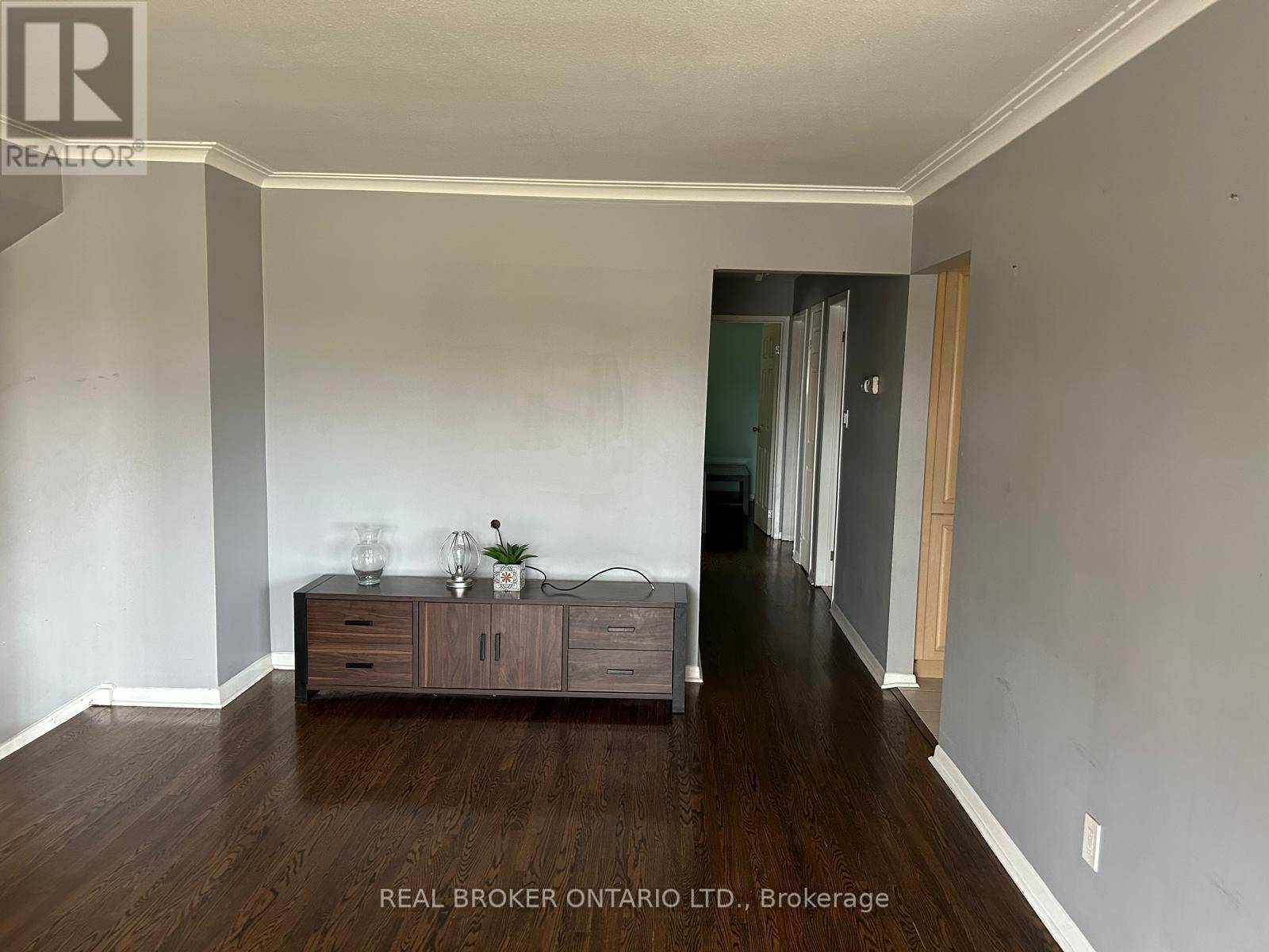 Brampton (brampton East), ON L6W1A2,5 Caldwell CRES #Room 2
