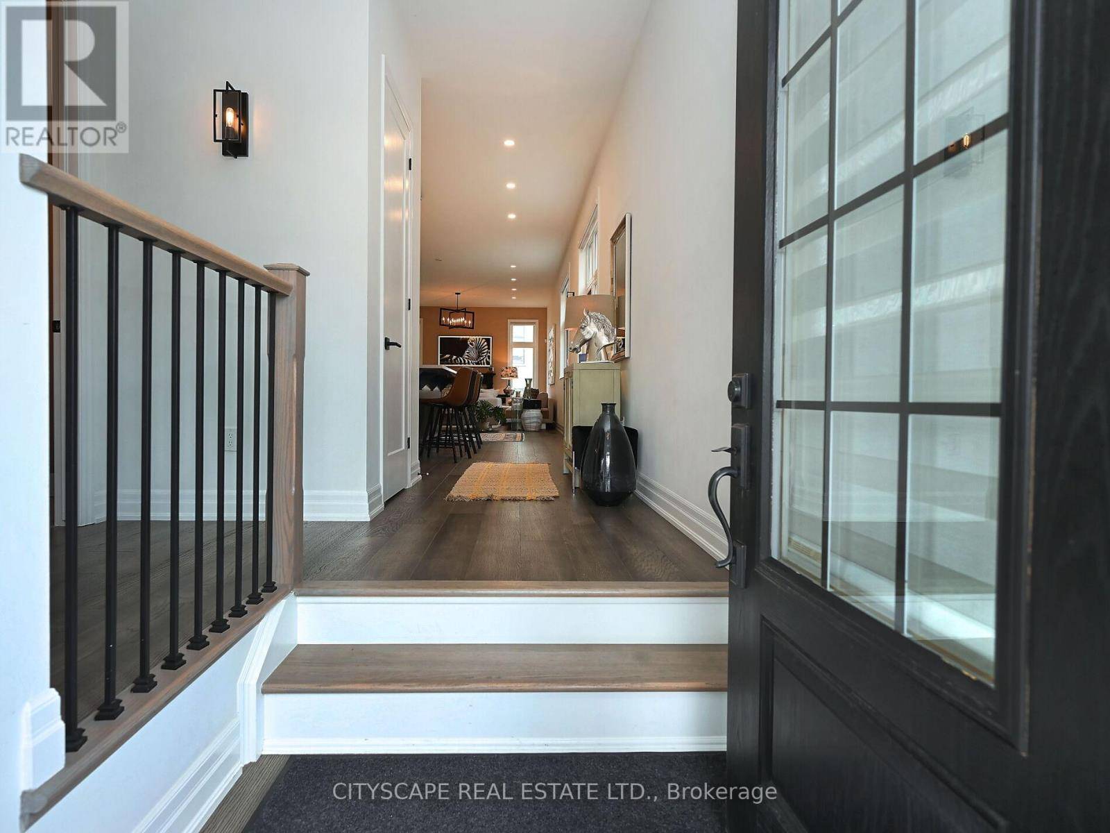 Oakville (jm Joshua Meadows), ON L6H3S4,1454 EVEREST CRESCENT
