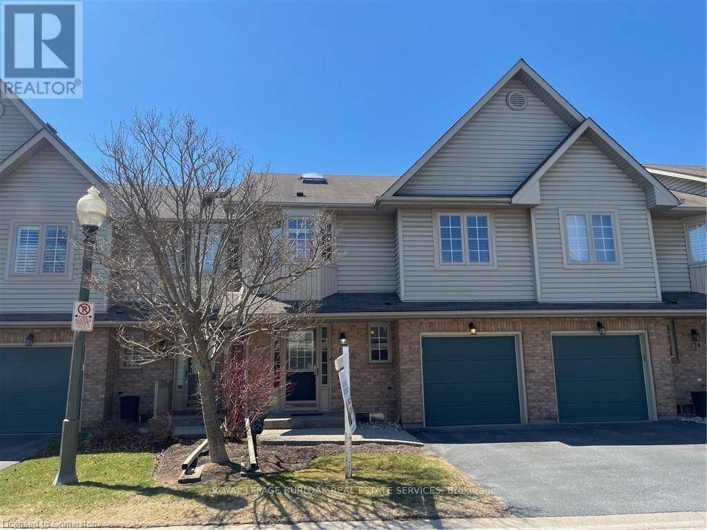 Burlington (roseland), ON L7N1N1,3333 New ST #133