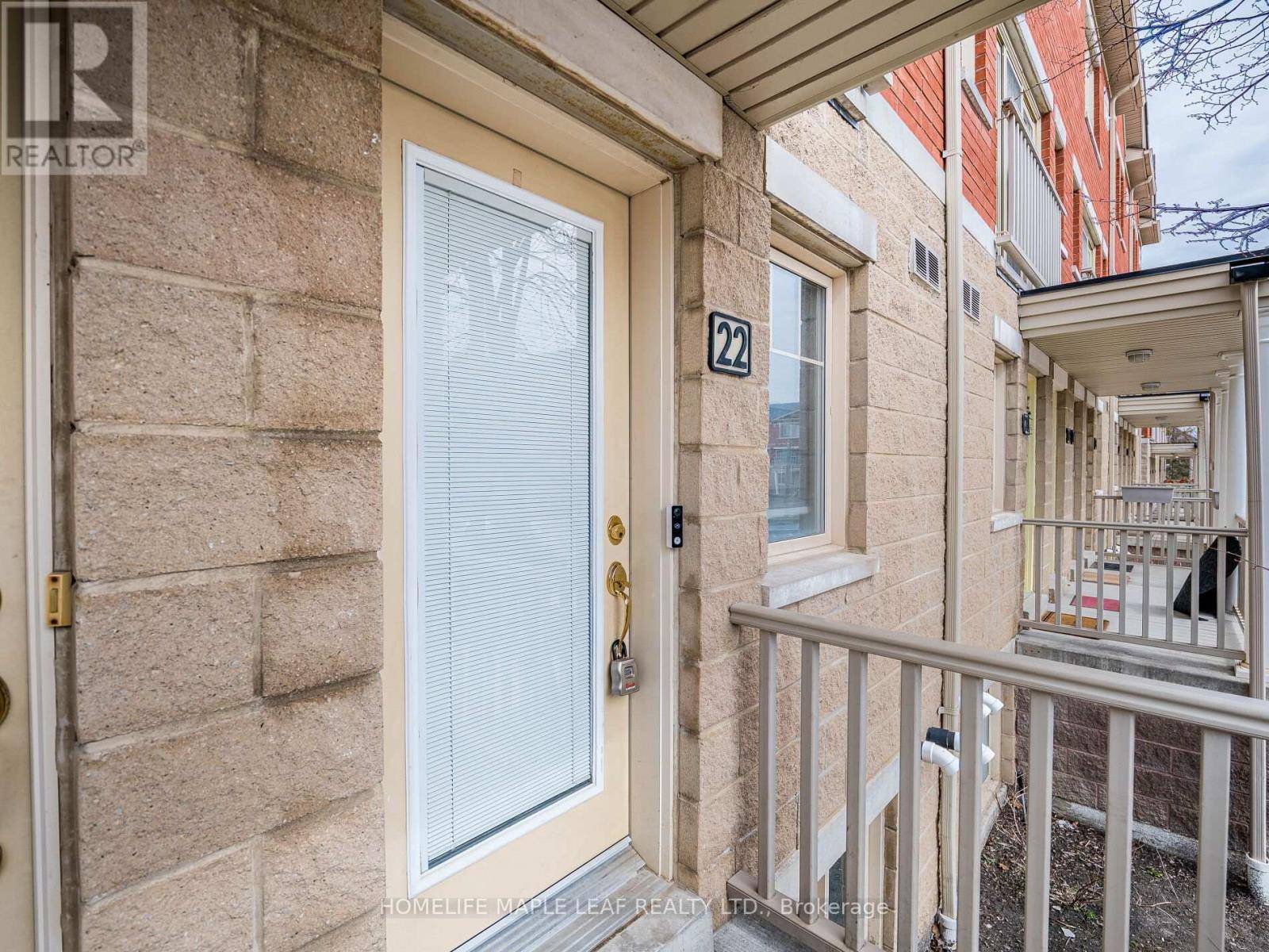 Mississauga (churchill Meadows), ON L5M0E5,5050 Intrepid DR #22
