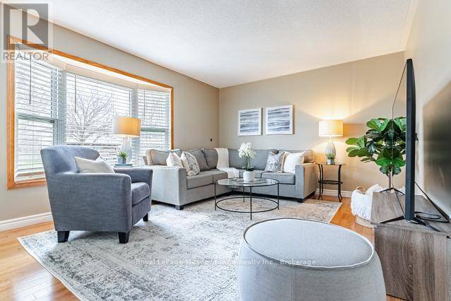 Milton (dp Dorset Park), ON L9T3M1,756 MACKENZIE DRIVE