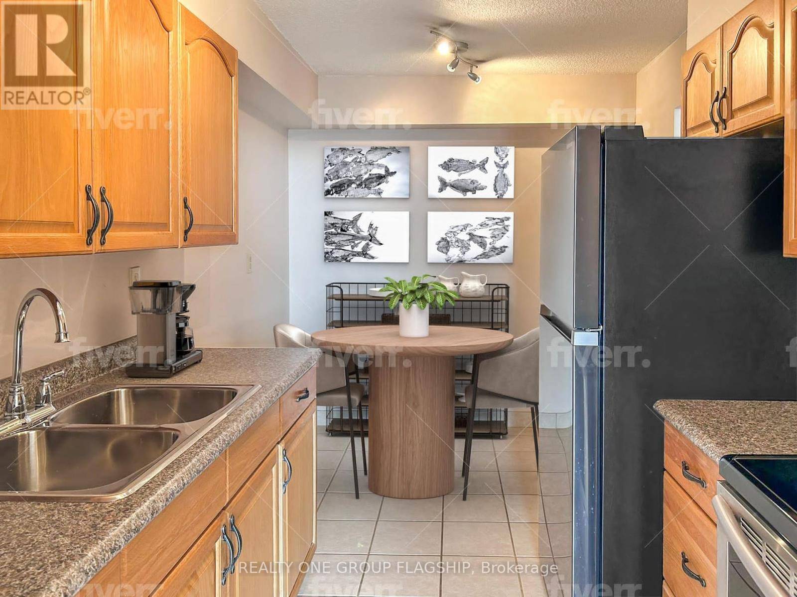 Toronto (black Creek), ON M3N2Y5,10 Tobermory DR #904