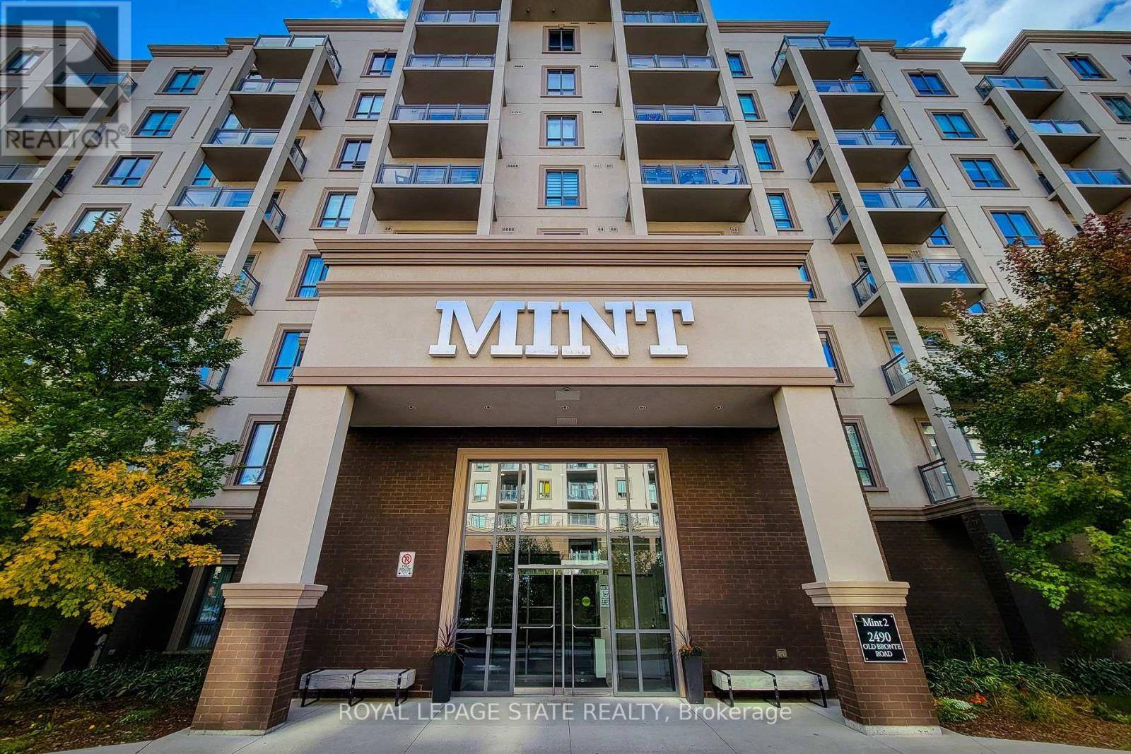 Oakville (wm Westmount), ON L6M4J2,2490 Old Bronte RD #714