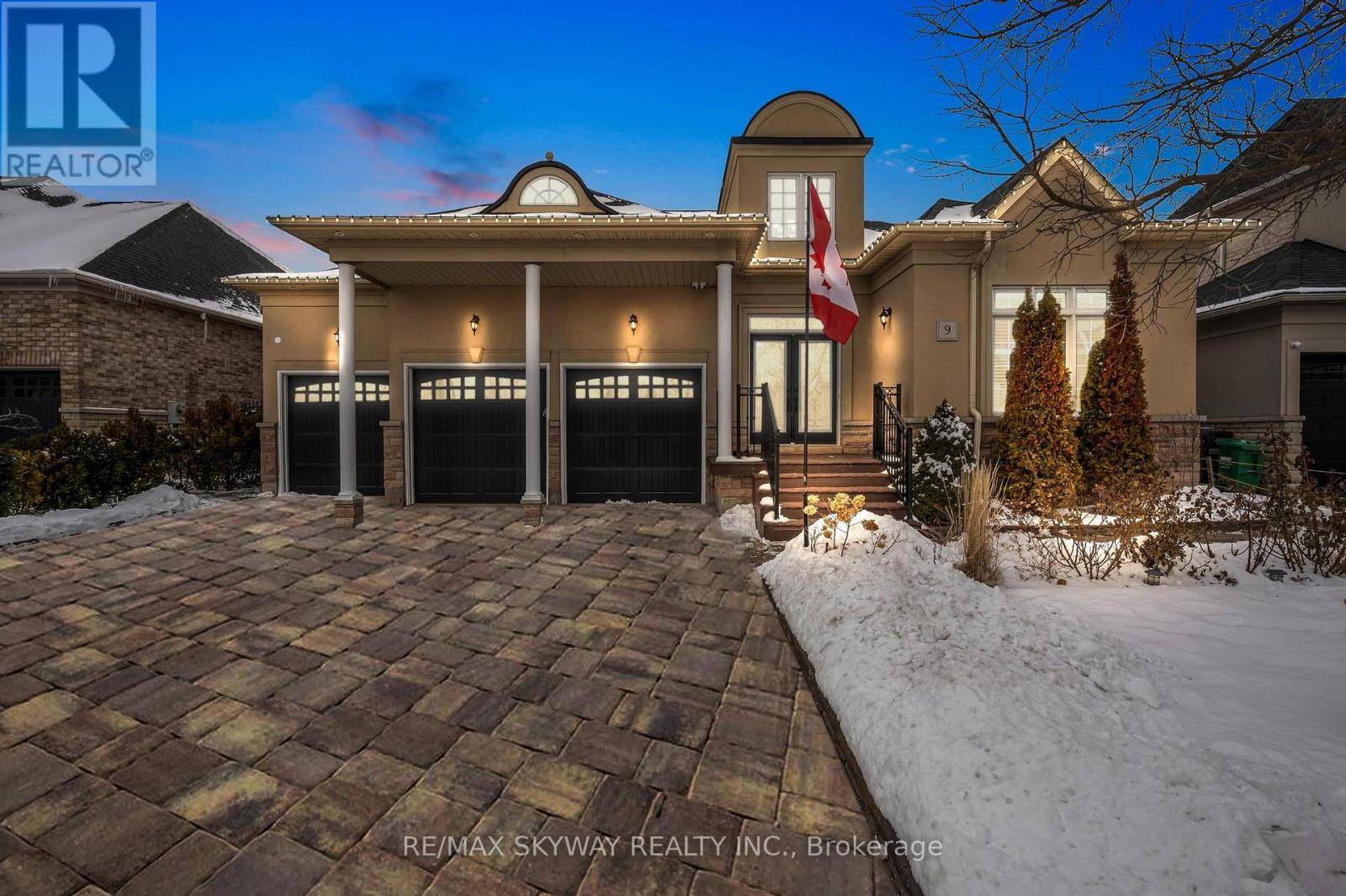 Brampton (vales Of Castlemore North), ON L6P1W2,9 LOUVRE CIRCLE N