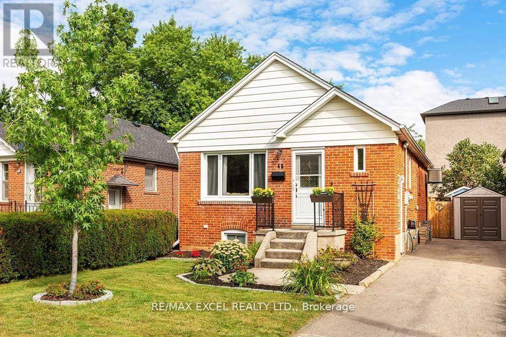 Toronto (long Branch), ON M8W1L3,46 James ST #Lower