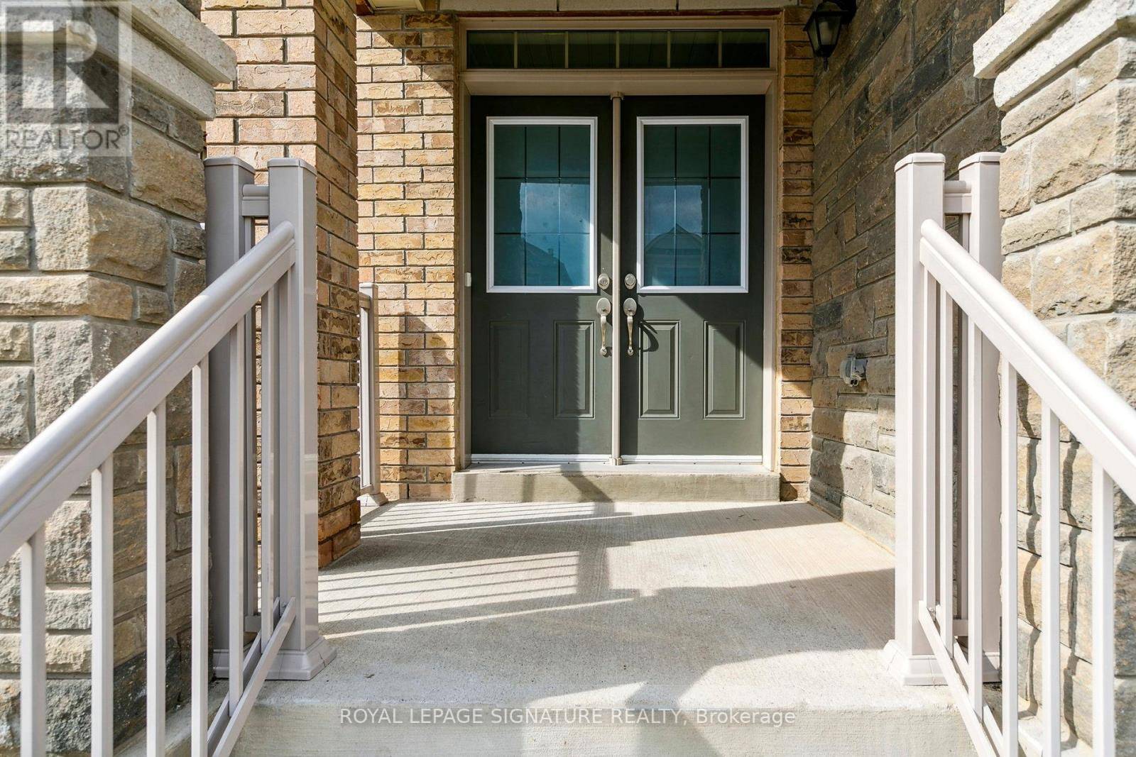 Milton (fo Ford), ON L9E1J1,1466 CHRETIEN STREET