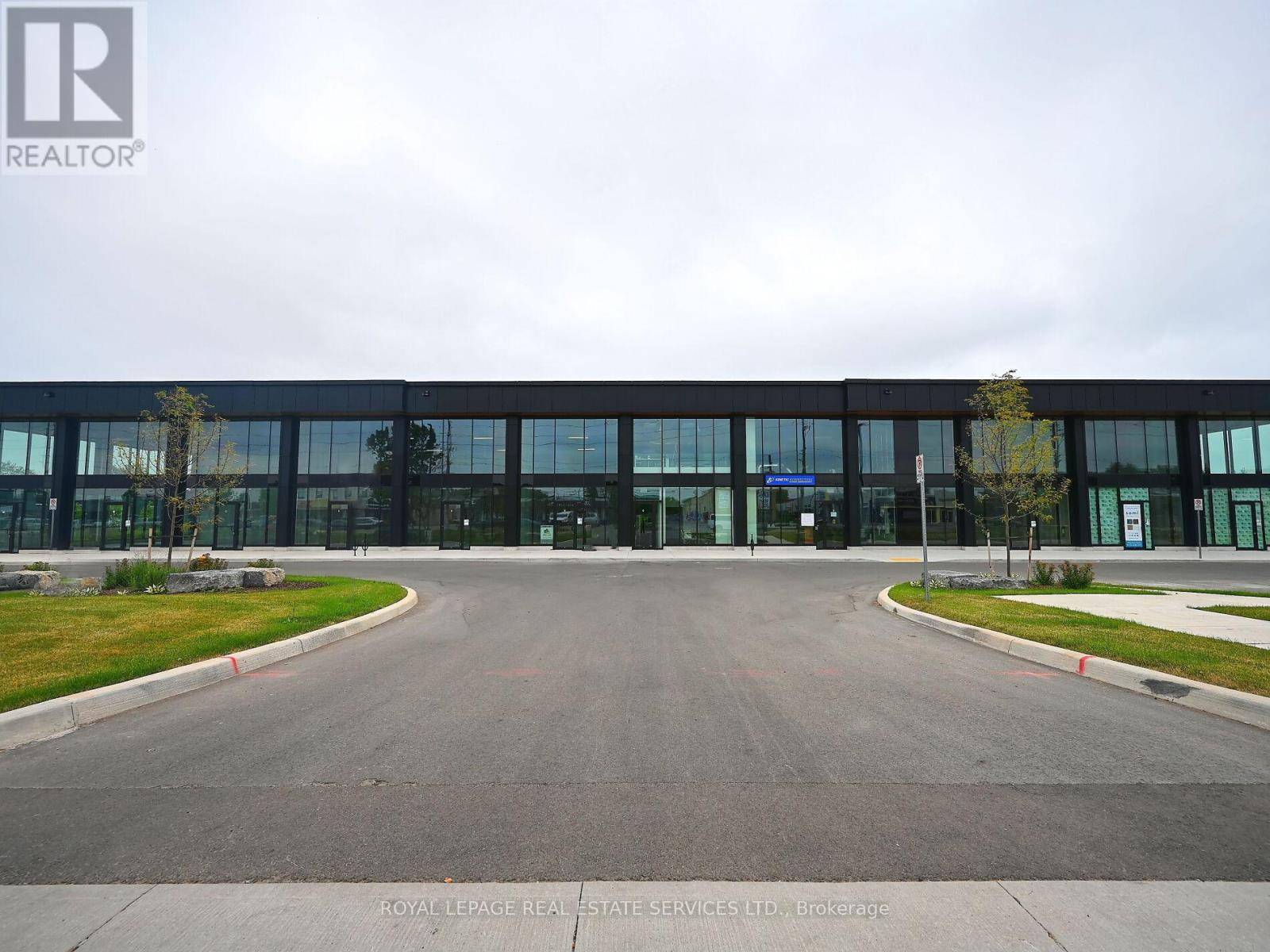 Oakville (qe Queen Elizabeth), ON L6K2G3,530 Speers RD #3