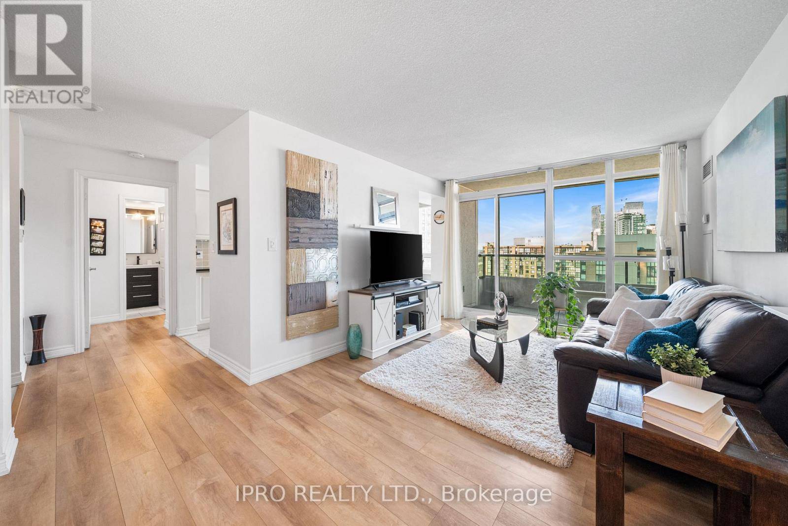 Mississauga (city Centre), ON L5B0G8,208 Enfield PL #2707