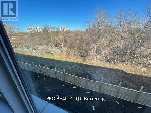 Toronto (rustic), ON M6L0A5,33 Wild Rose GDNS #B