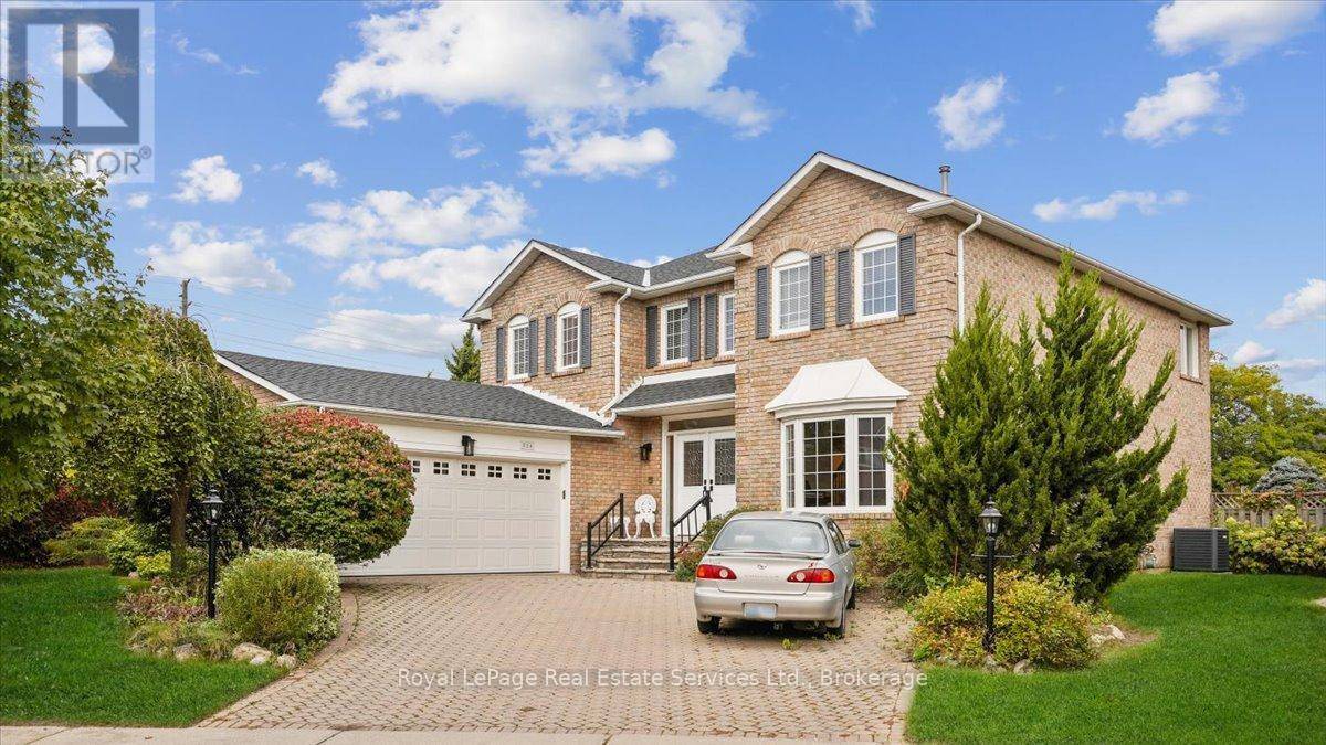 Oakville (fd Ford), ON L6J6N7,524 CHILLINGHAM CRESCENT