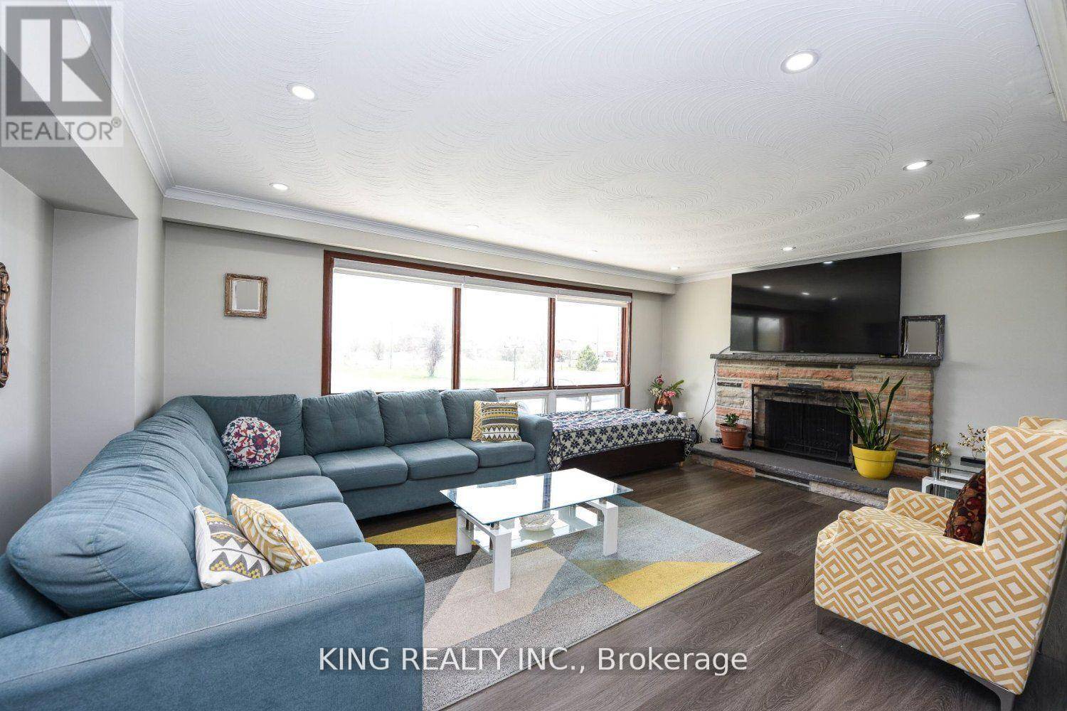 Caledon, ON L7C2M9,14771 DIXIE ROAD
