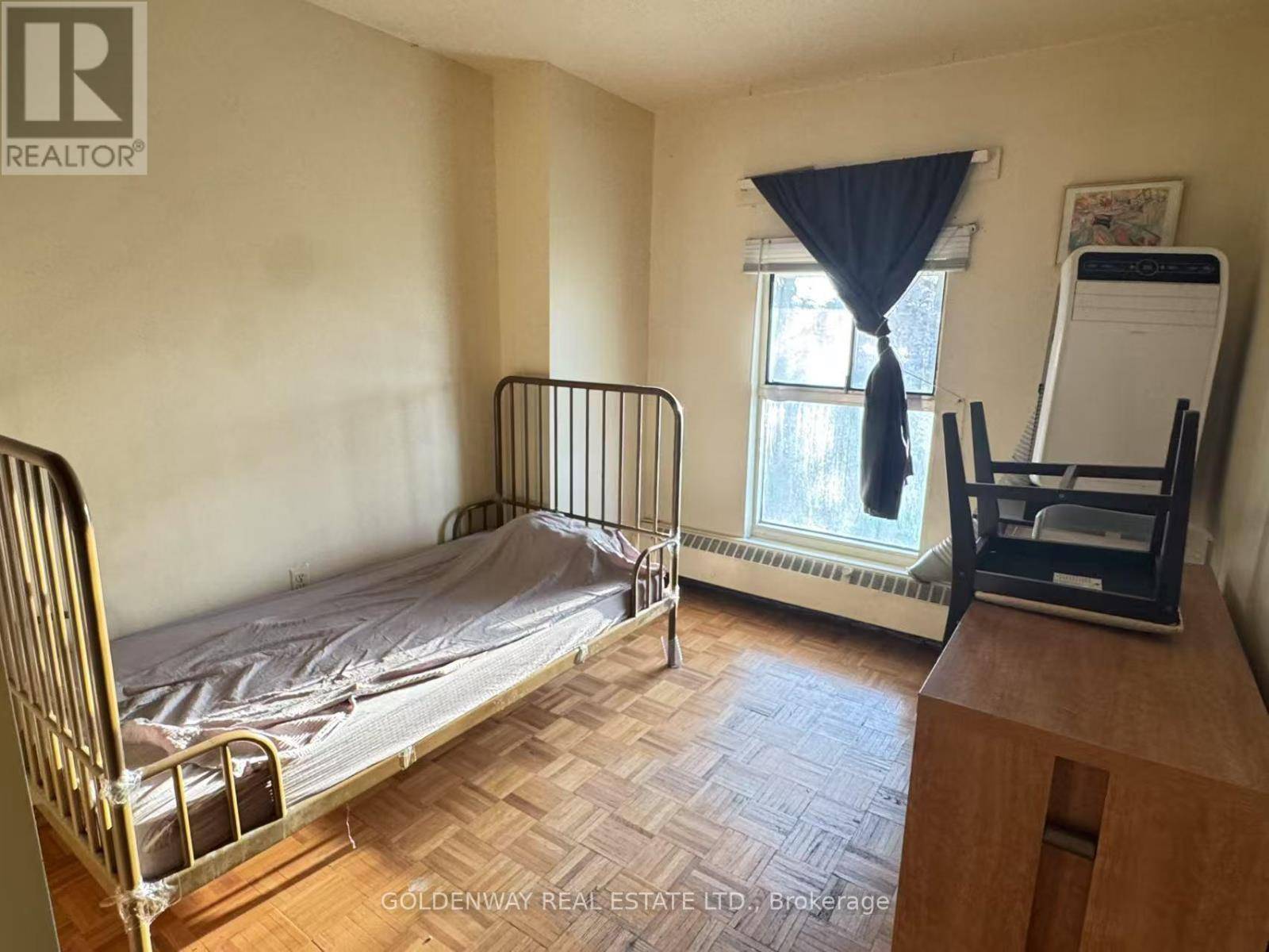 Toronto (black Creek), ON M3N2K8,4685 Jane ST #135