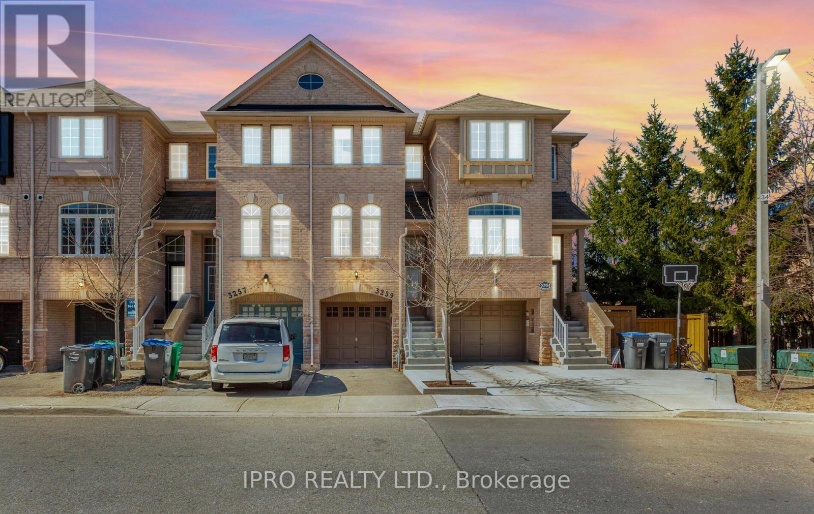 Mississauga (lisgar), ON L5N8R3,3259 REDPATH CIRCLE