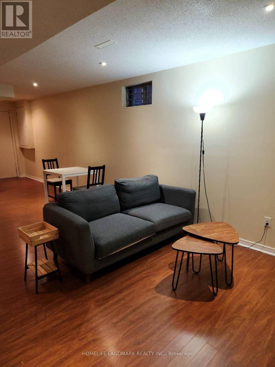 Mississauga (central Erin Mills), ON L5M5L8,5935 LEESIDE(LOWER) CRESCENT