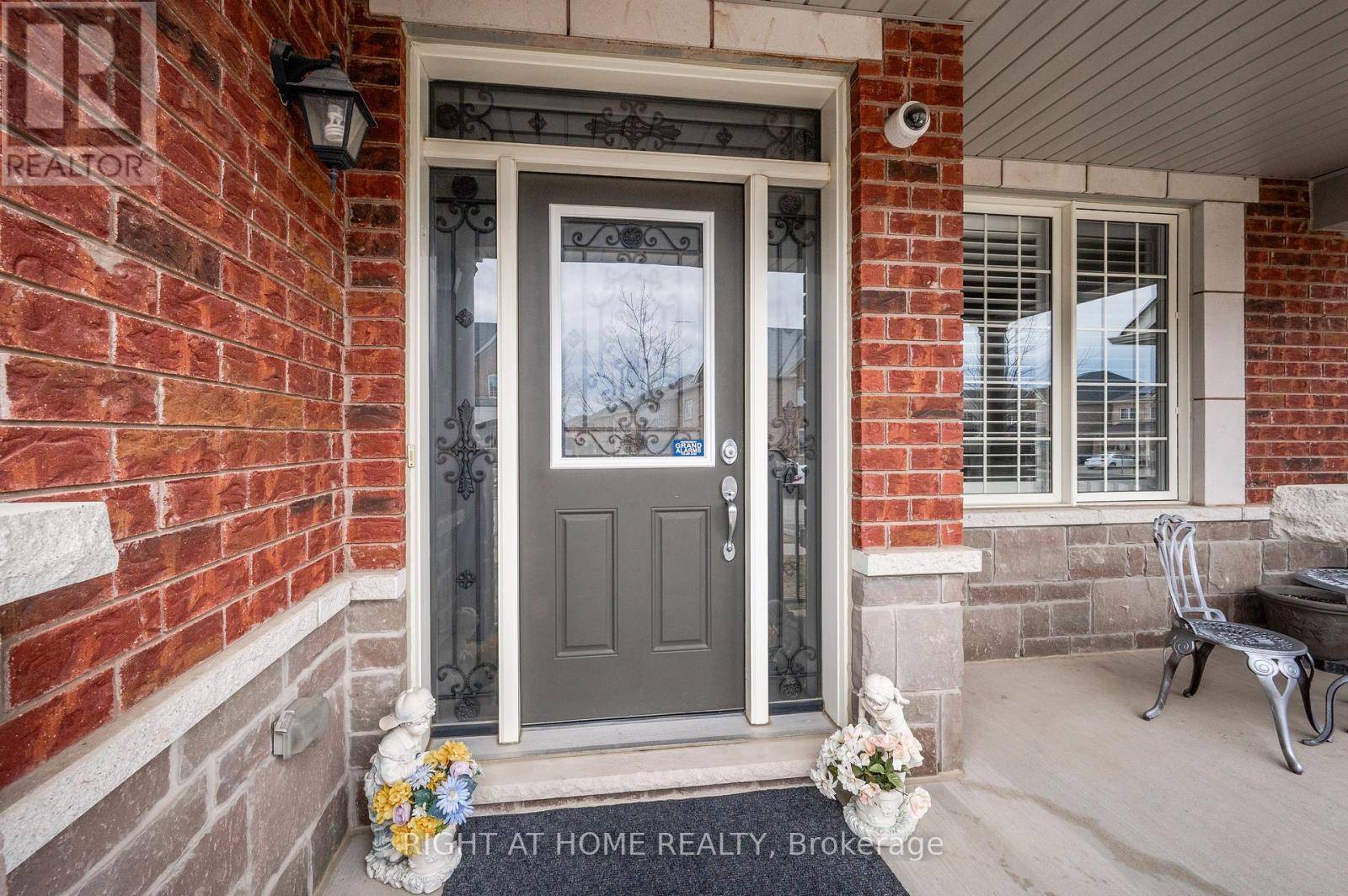 Brampton (credit Valley), ON L6X4N4,64 KALMIA ROAD