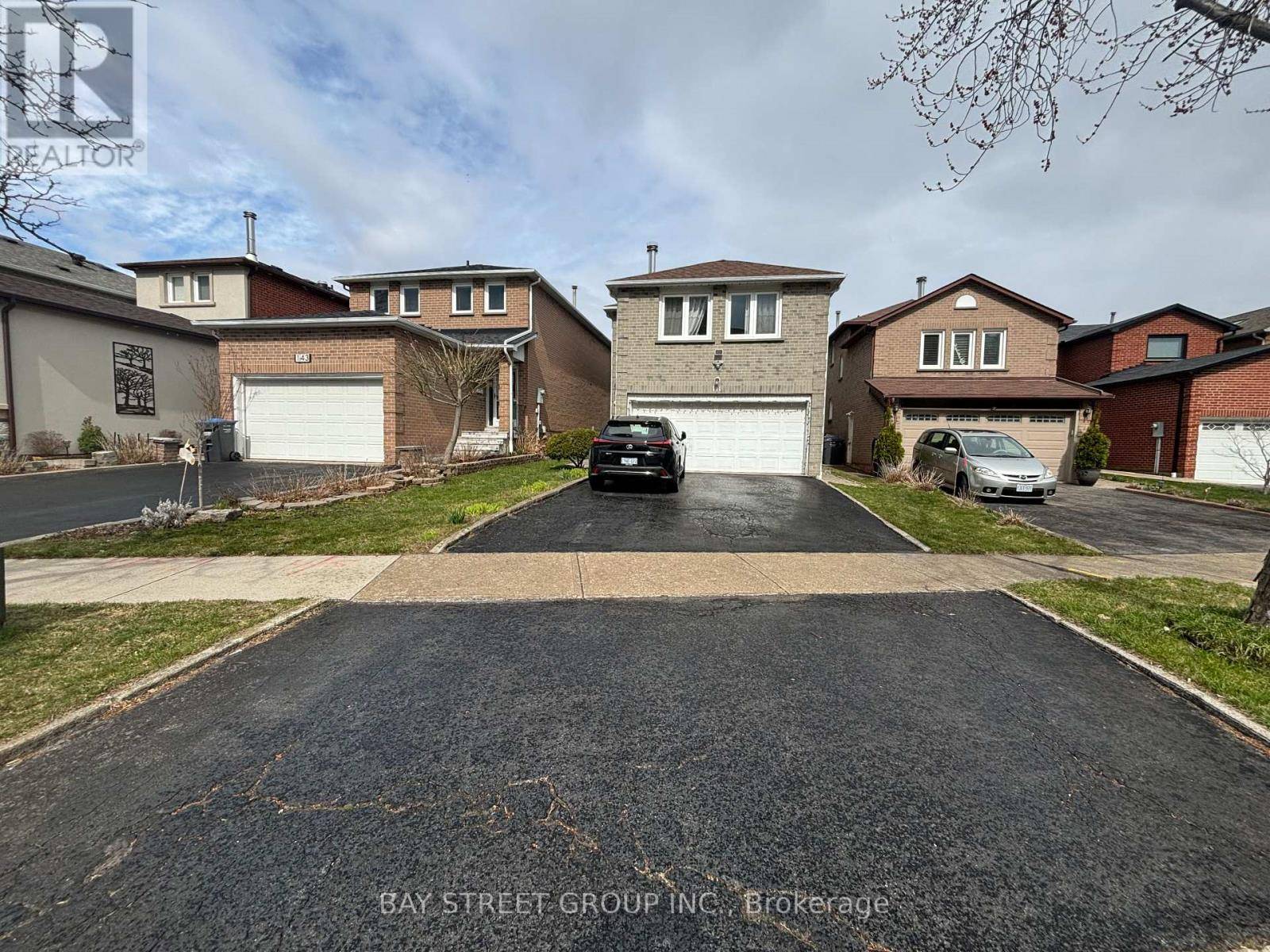 Mississauga (fairview), ON L5B2E2,141 Surbray GRV #Bsmt
