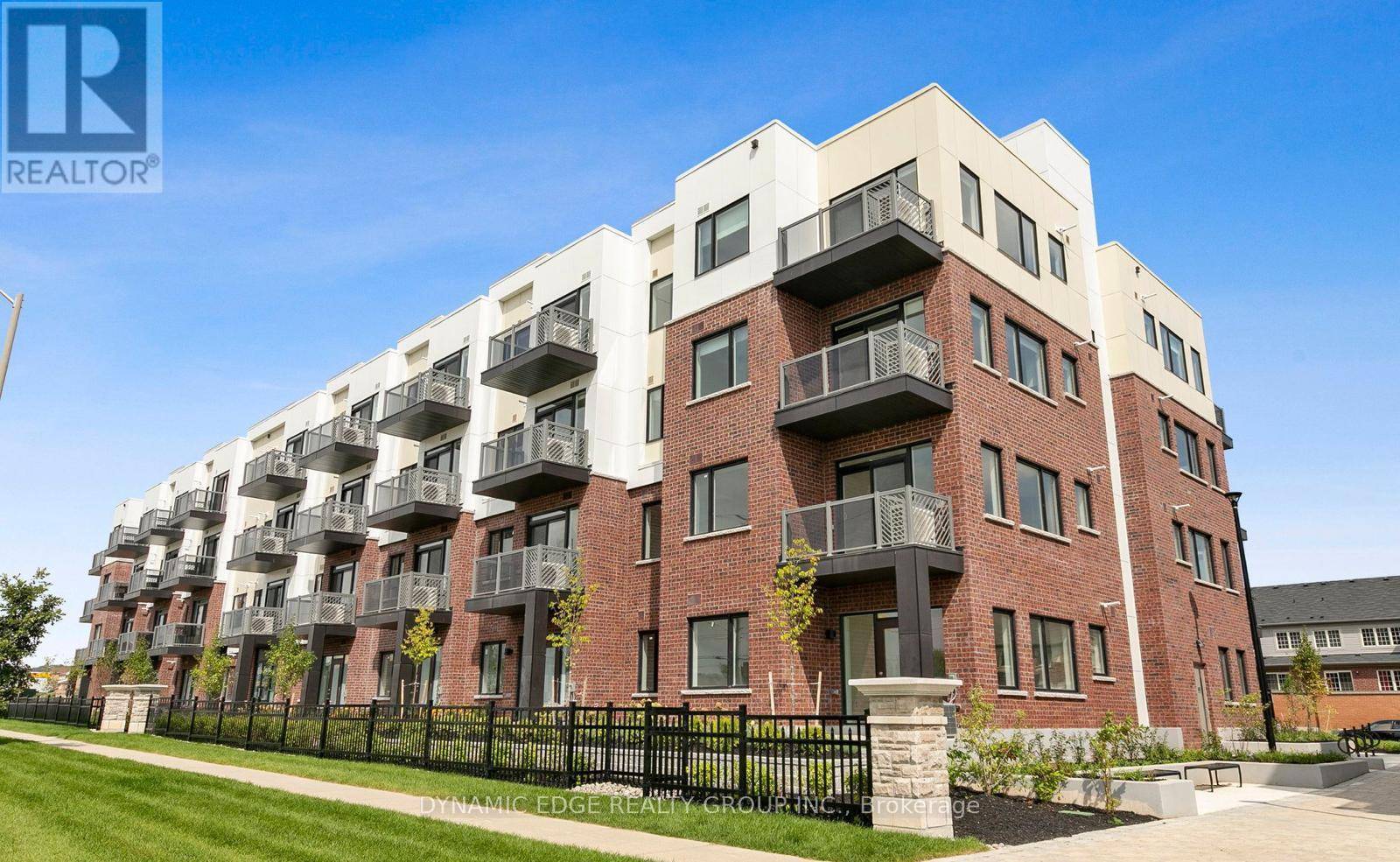 Brampton (brampton West), ON L6Y6J2,62 Sky Harbour DR North #407