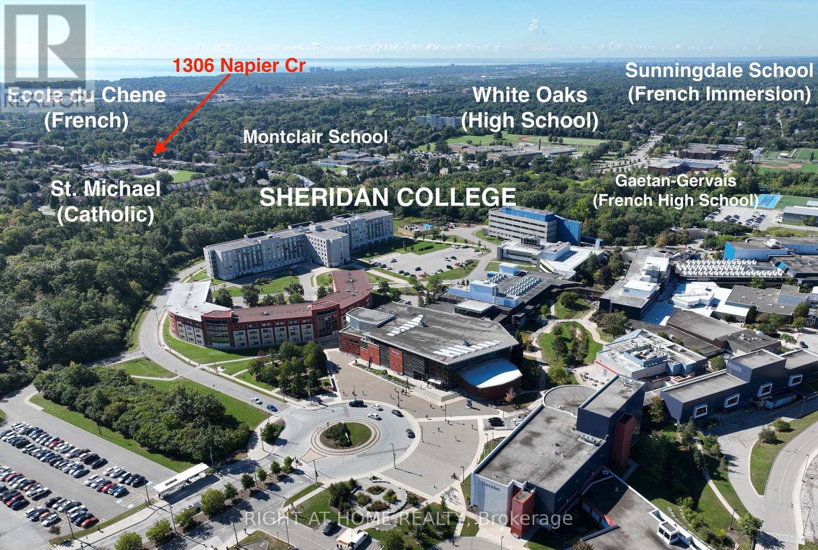 Oakville (cp College Park), ON L6H2A4,1306 NAPIER CRESCENT