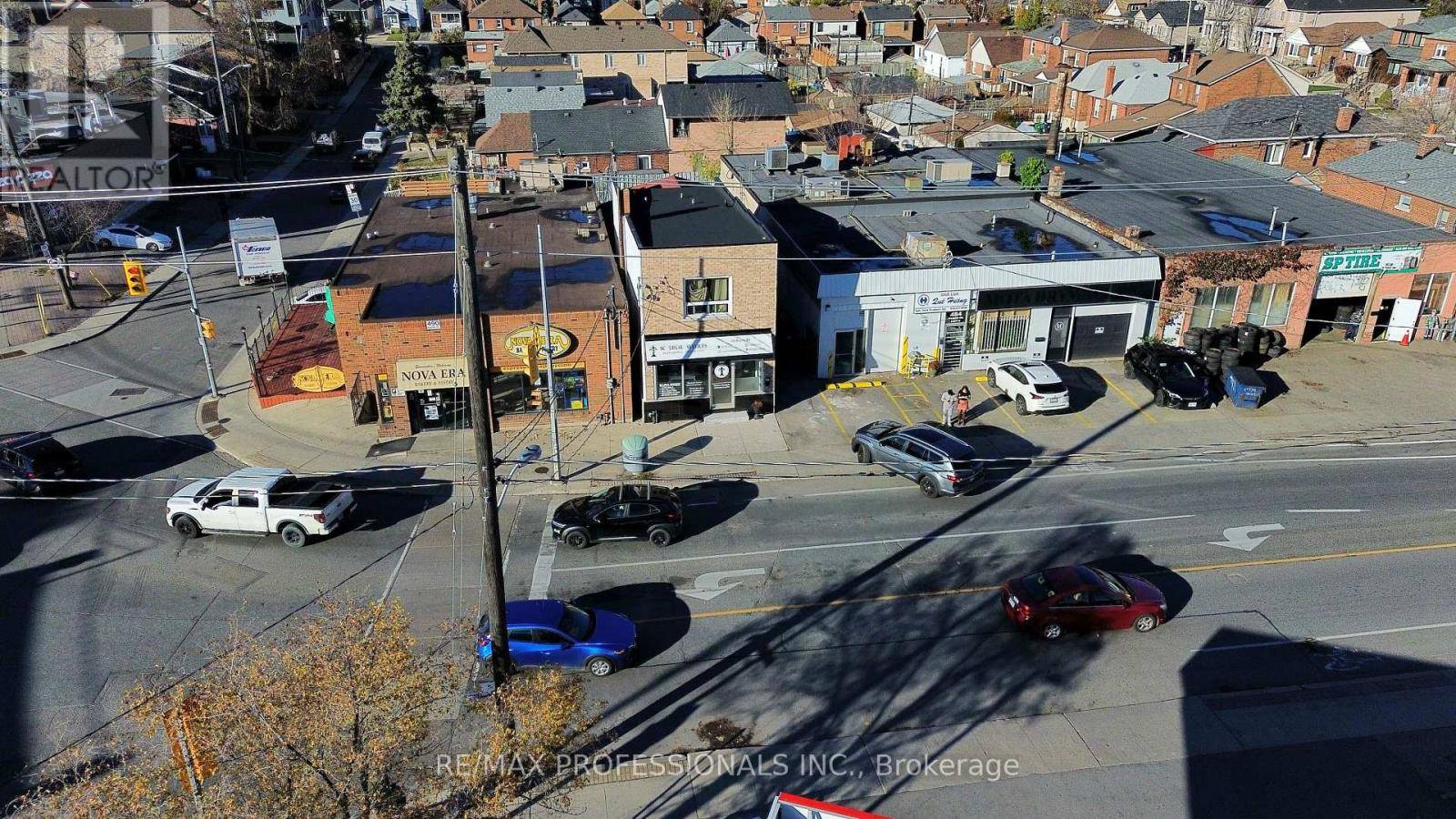 Toronto (keelesdale-eglinton West), ON M6M1B1,486 Rogers RD #Office #1