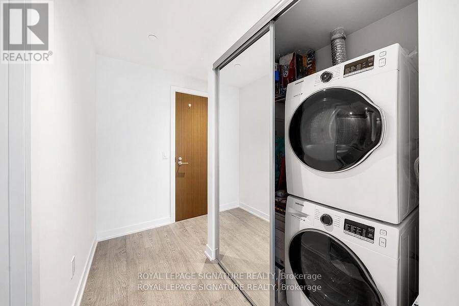 Toronto (high Park-swansea), ON M6S0B1,1928 Lake Shore BLVD West #2115