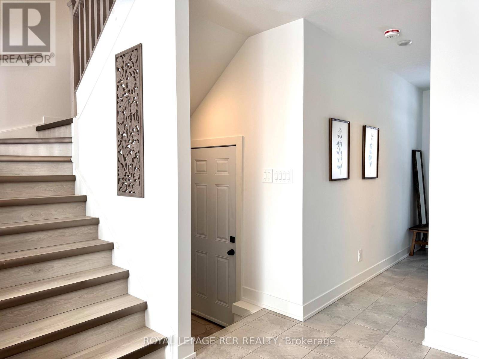 Orangeville, ON L9W7T7,690 Broadway AVE #20