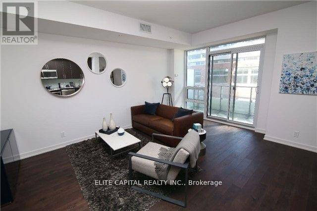 Toronto (mimico), ON M8V0C2,2212 Lake Shore BLVD West #512