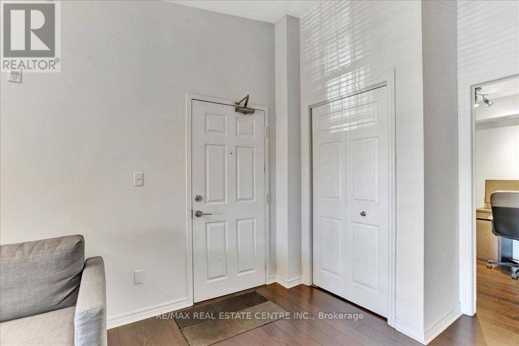 Milton (de Dempsey), ON L9T0B4,1471 Maple AVE #406