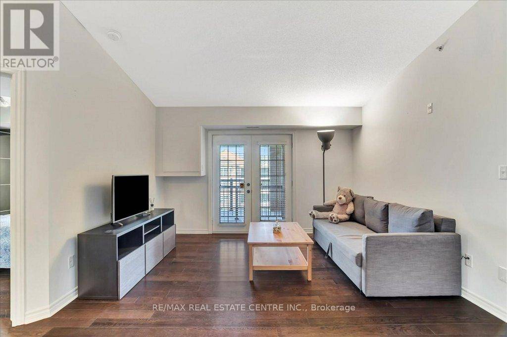 Milton (de Dempsey), ON L9T0B4,1471 Maple AVE #406