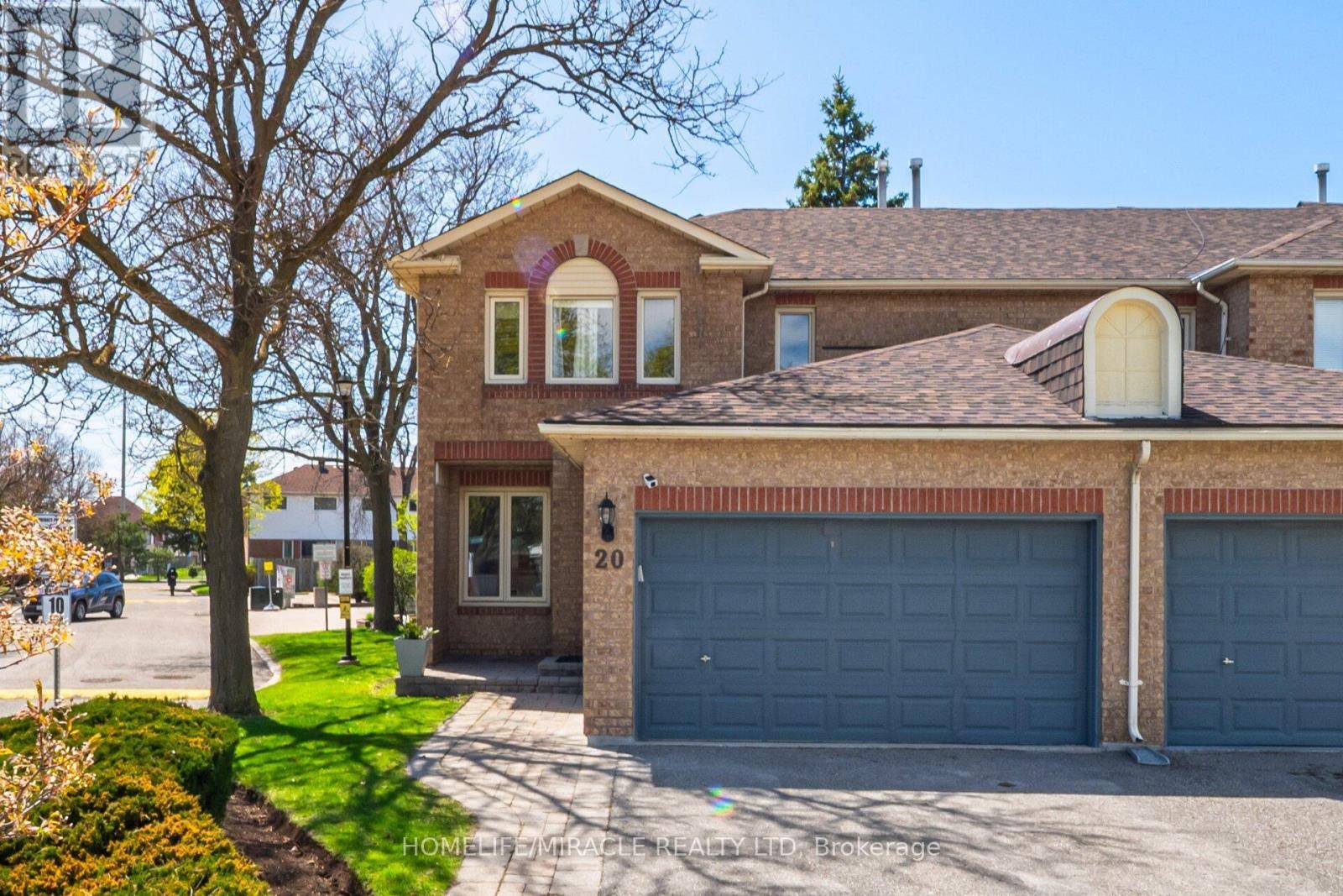 Brampton (northwood Park), ON L6X4H8,20 WAYNE NICOL DR DRIVE