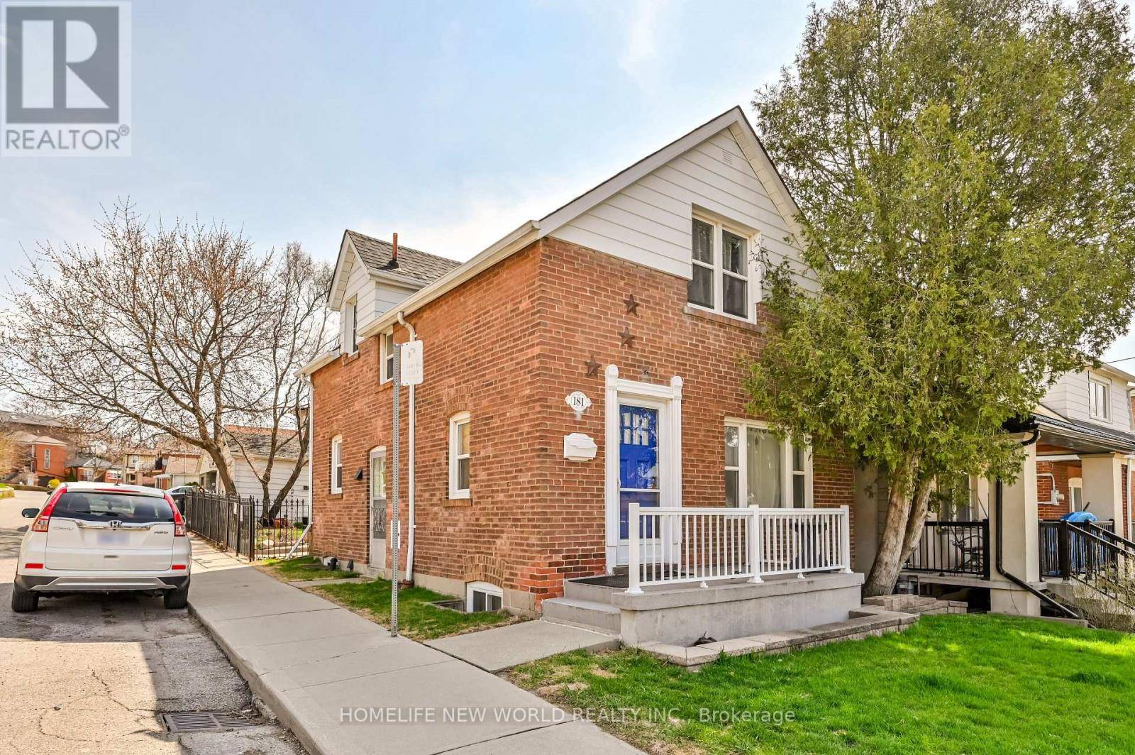 Toronto (keelesdale-eglinton West), ON M6M3N4,181 KANE AVENUE