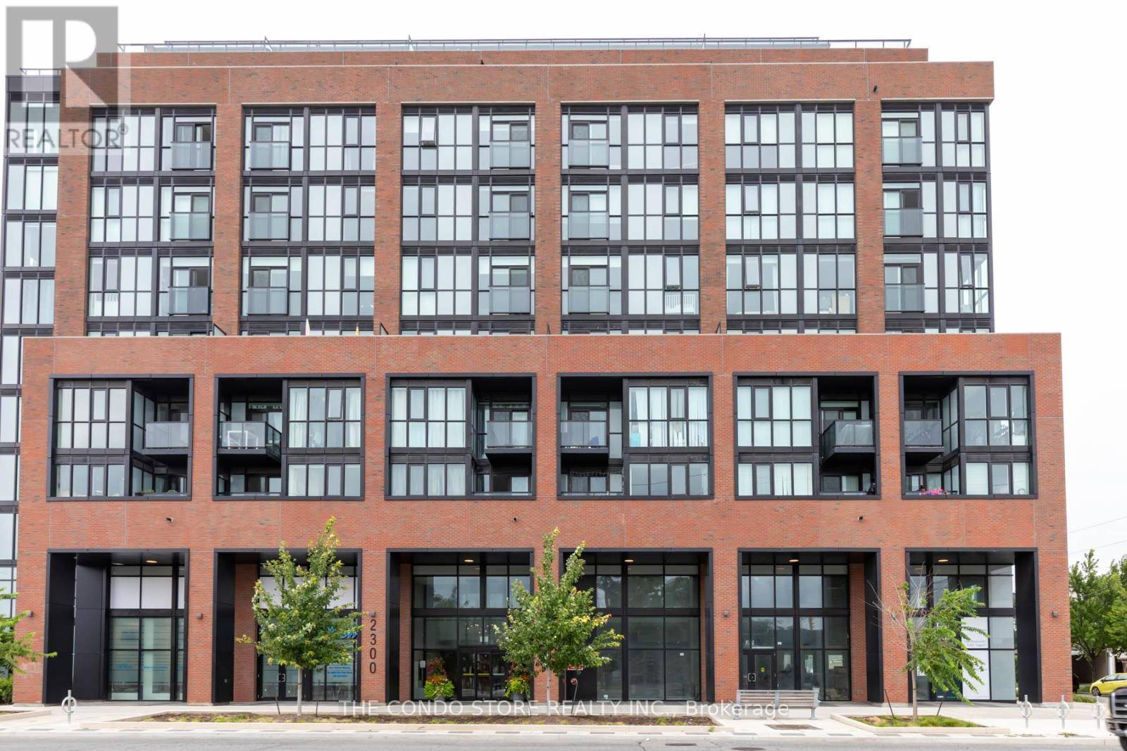 Toronto (junction Area), ON M6N1K8,2300 St. Clair AVE West #524