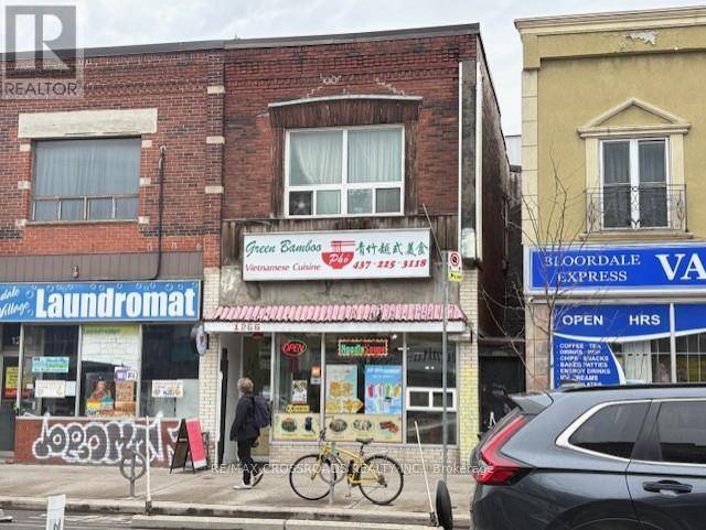 Toronto (dovercourt-wallace Emerson-junction), ON M6H1N8,1266 BLOOR STREET W