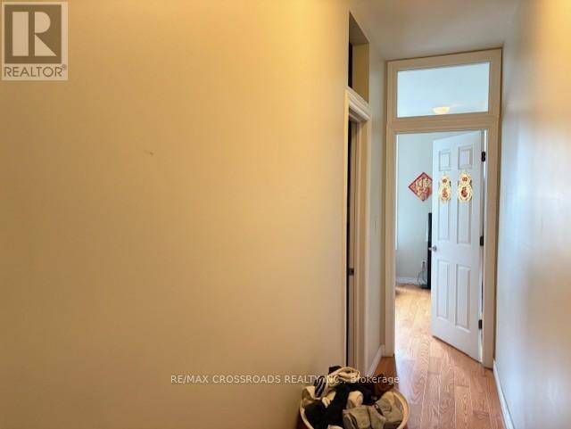 Toronto (dovercourt-wallace Emerson-junction), ON M6H1N8,1266 BLOOR STREET W