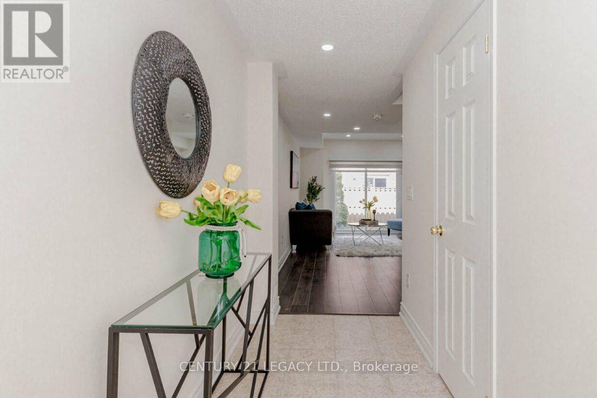 Brampton (bram East), ON L6P2Z4,25 UNIONVILLE CRESCENT