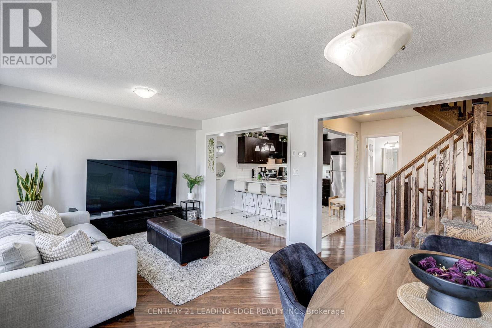 Brampton (northwest Brampton), ON L7A0W2,18 DEANCREST ROAD